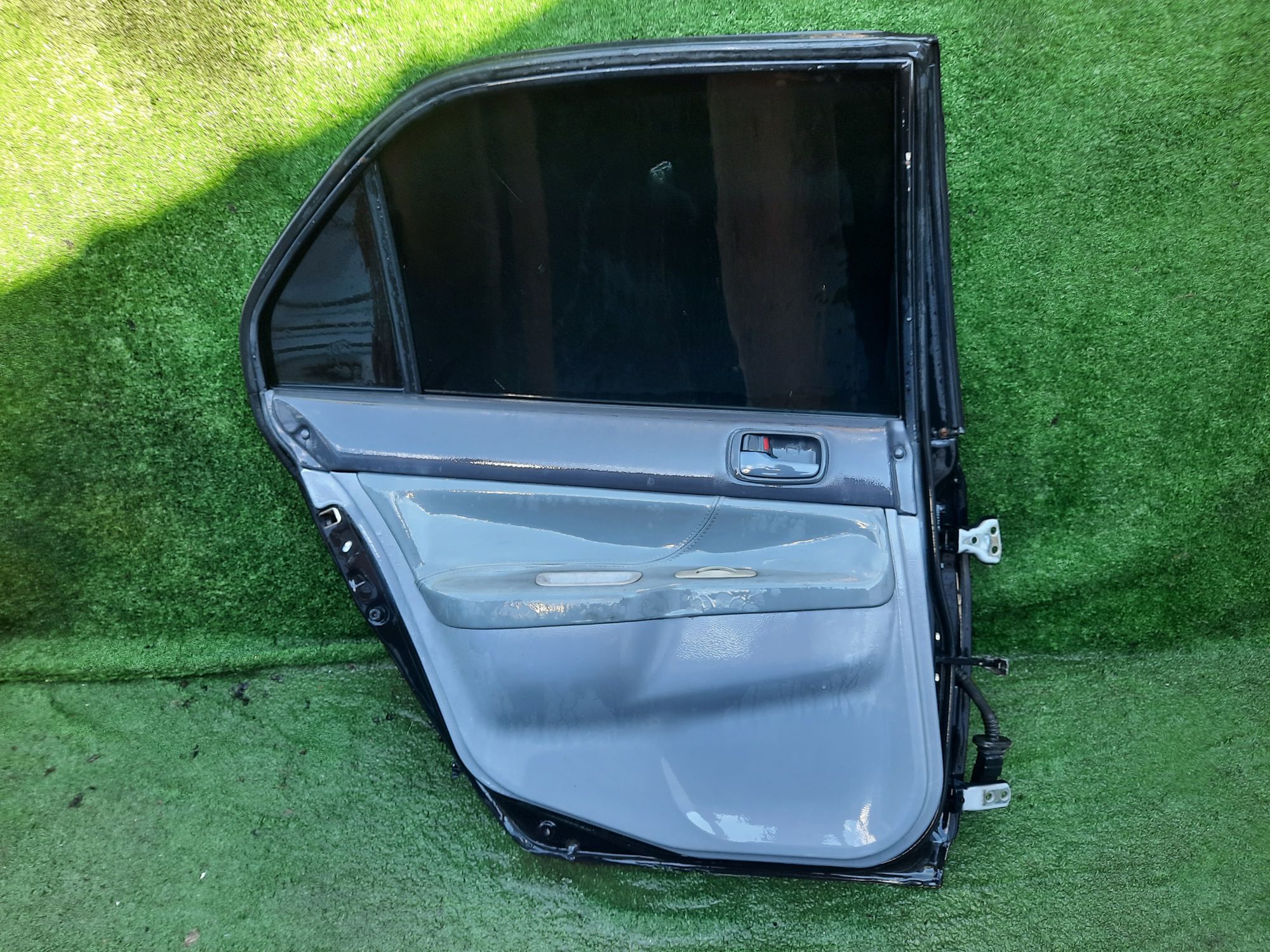 2056 дверь на MITSUBISHI LANCER CS2A, 11500 рублей, Невинномысск