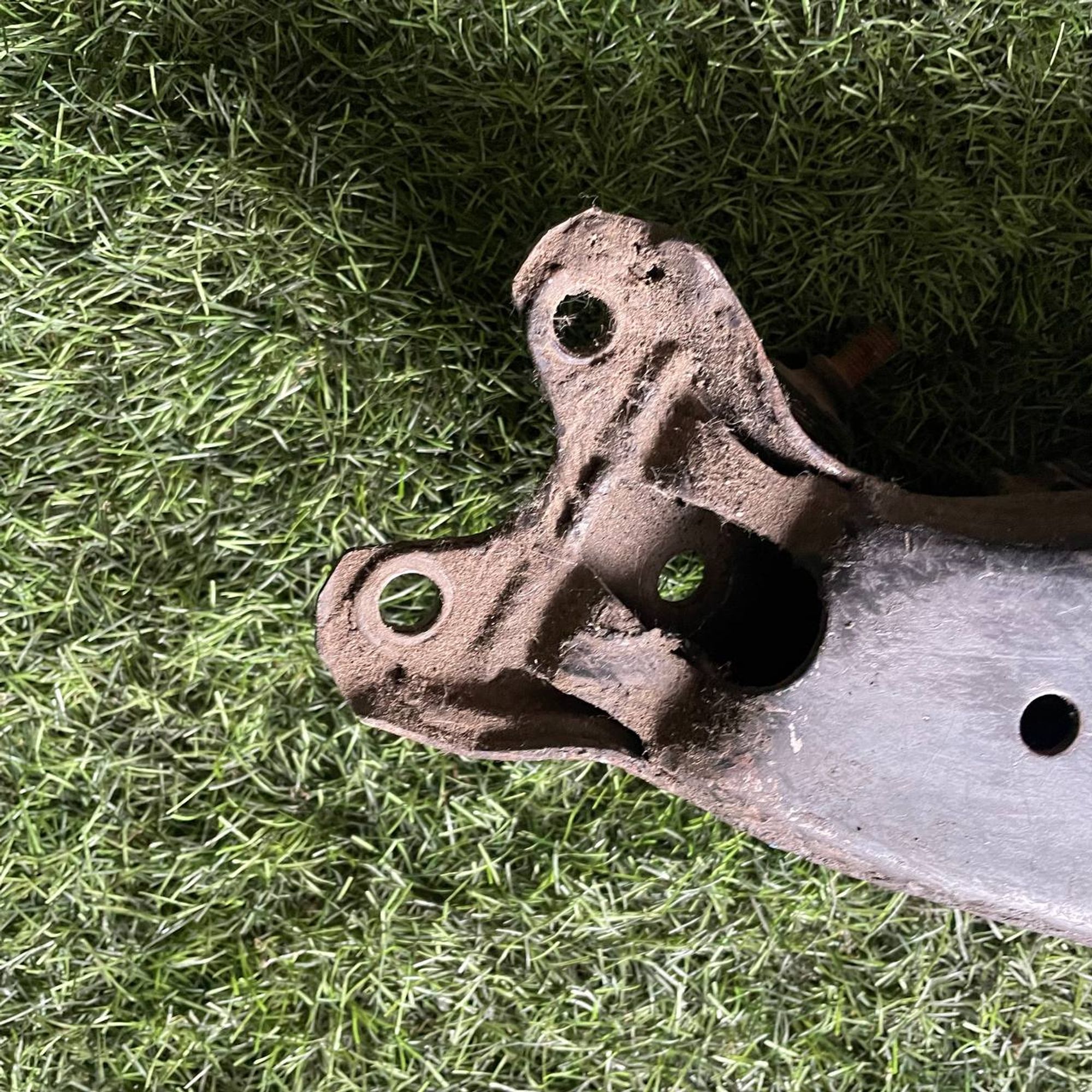 151 Рычаг передний левый нижний TOYOTA EXIV ST182, 1 рублей, Невинномысск