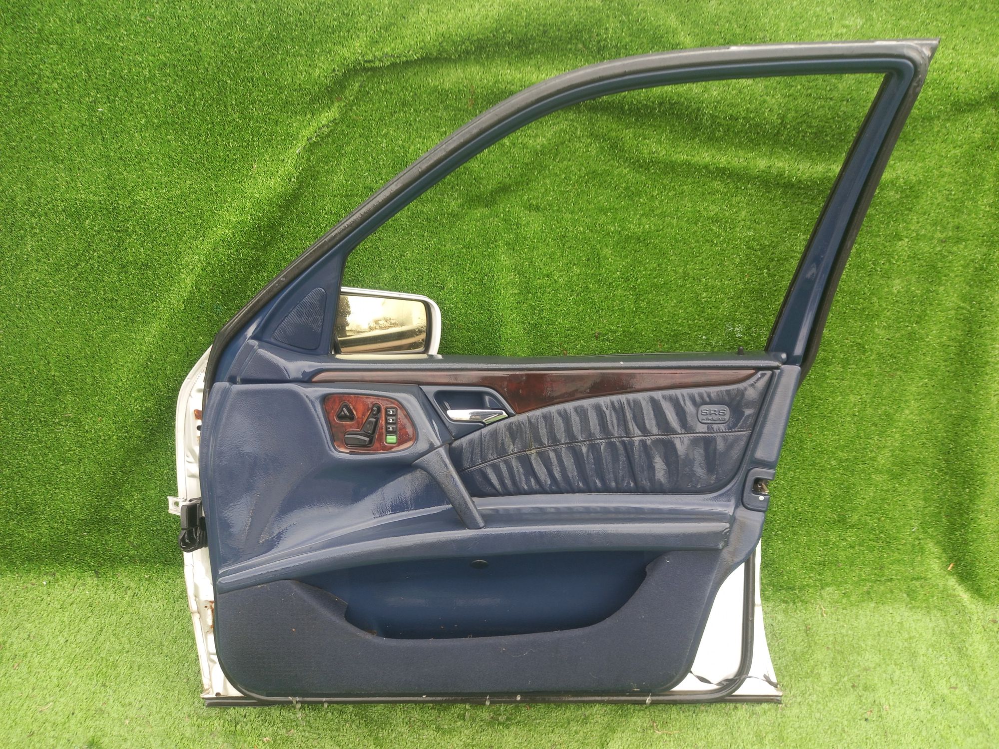 1915 Дверь передняя правая MERCEDES-BENZ W210, 24500 рублей, Невинномысск