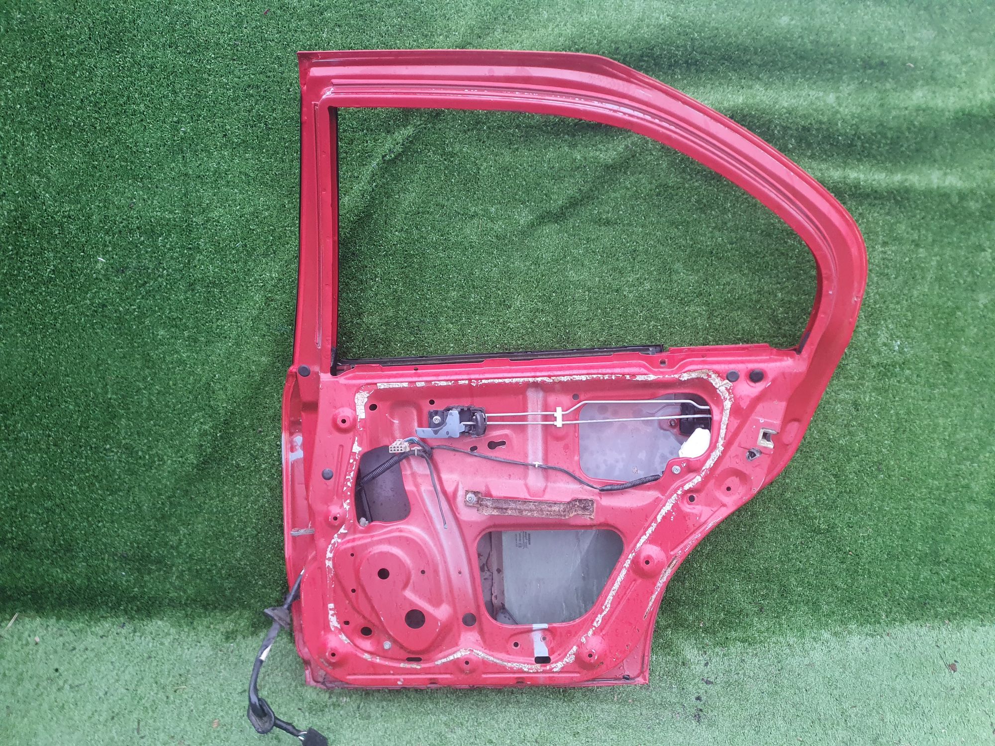 484 дверь B/R на NISSAN PRIMERA P10, 5500 рублей, Невинномысск