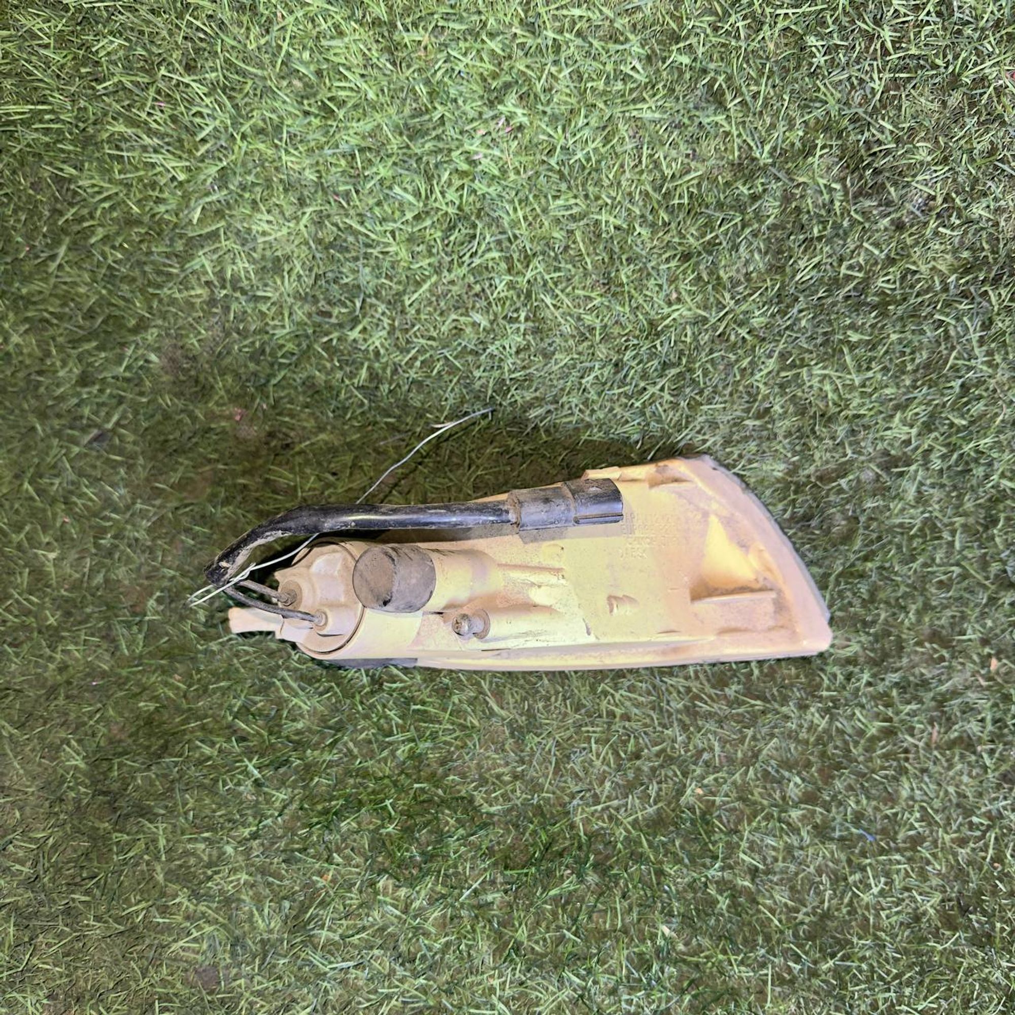 339 Фонарь габаритный левый MAZDA XEDOS 6 BJ, 4500 рублей, Невинномысск