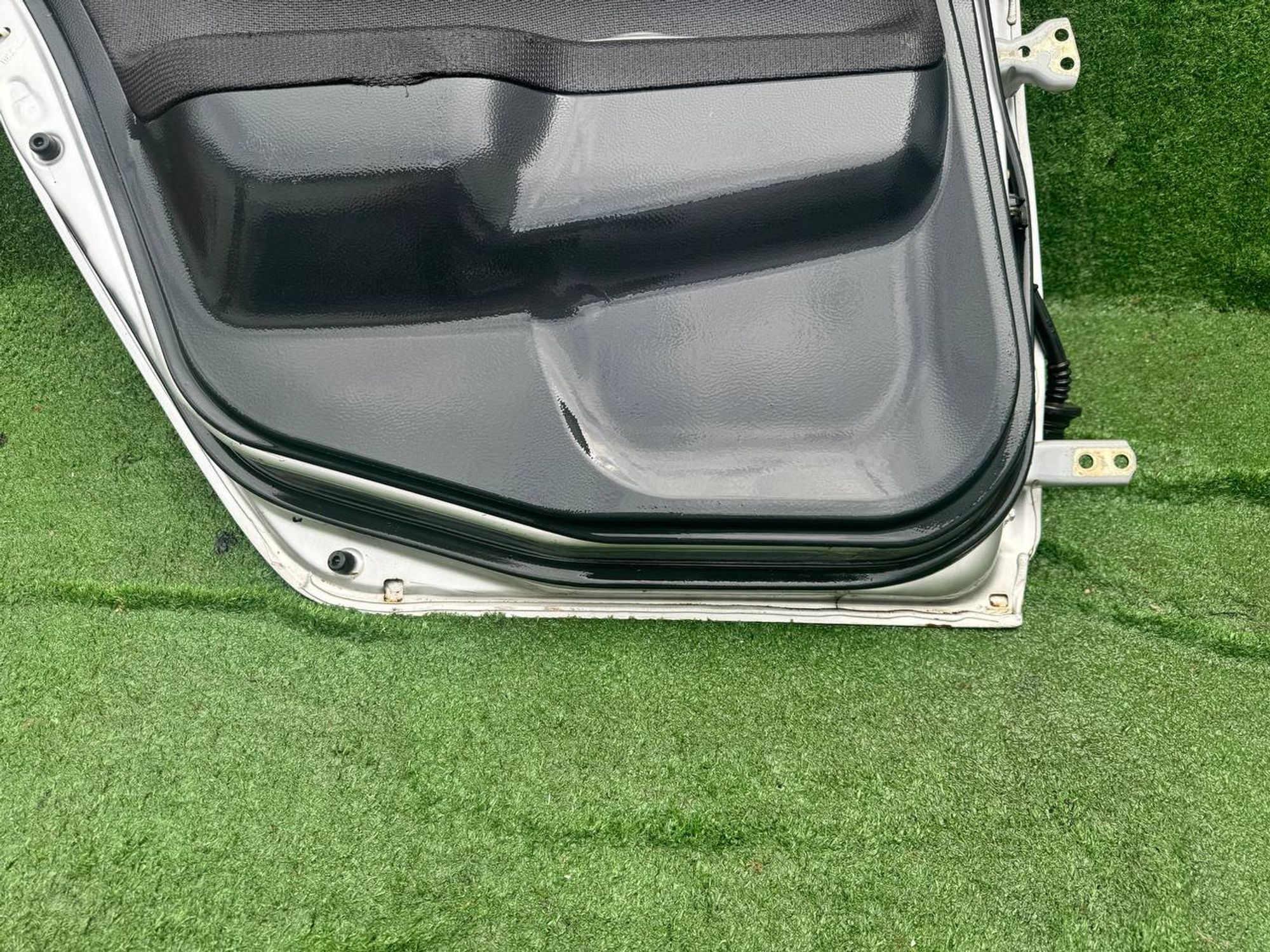 2086 дверь на MITSUBISHI LANCER CEDIA CS5W, 15000 рублей, Невинномысск