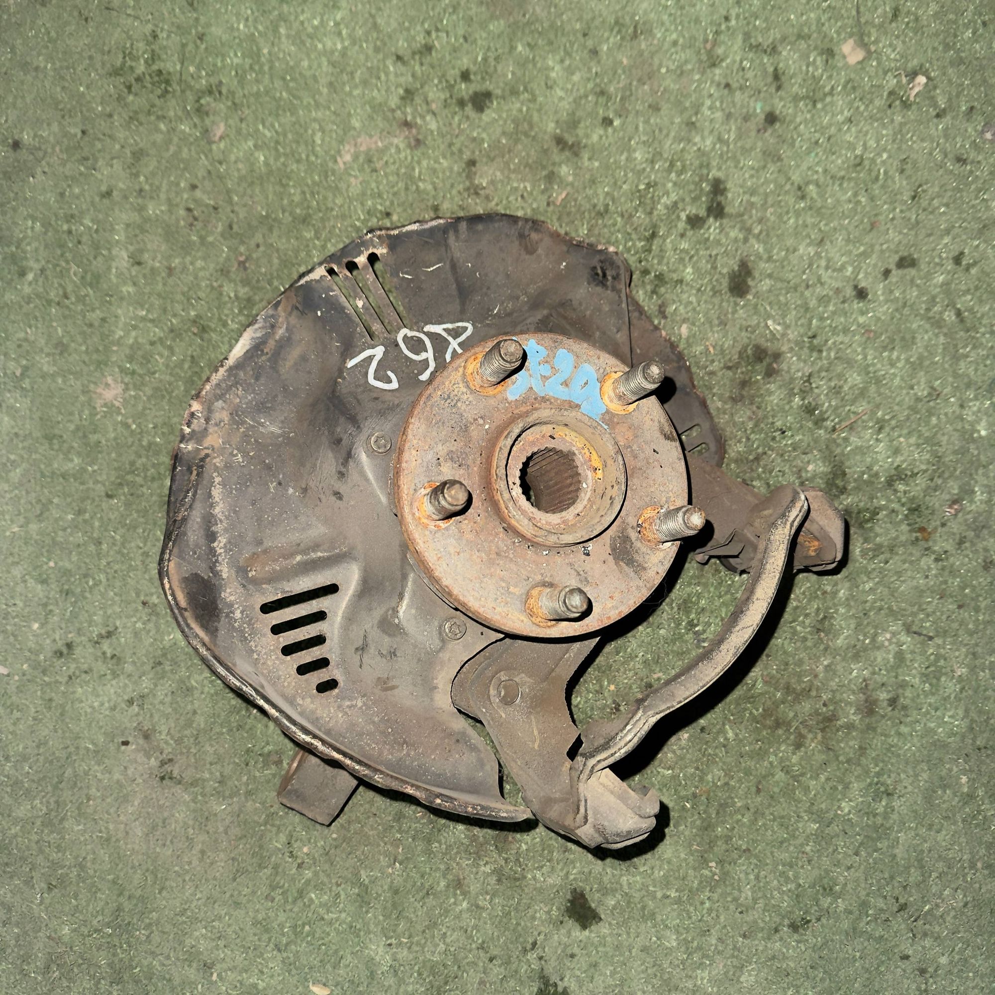 862 Ступица передняя левая TOYOTA CELICA ST202, 4800 рублей, Невинномысск