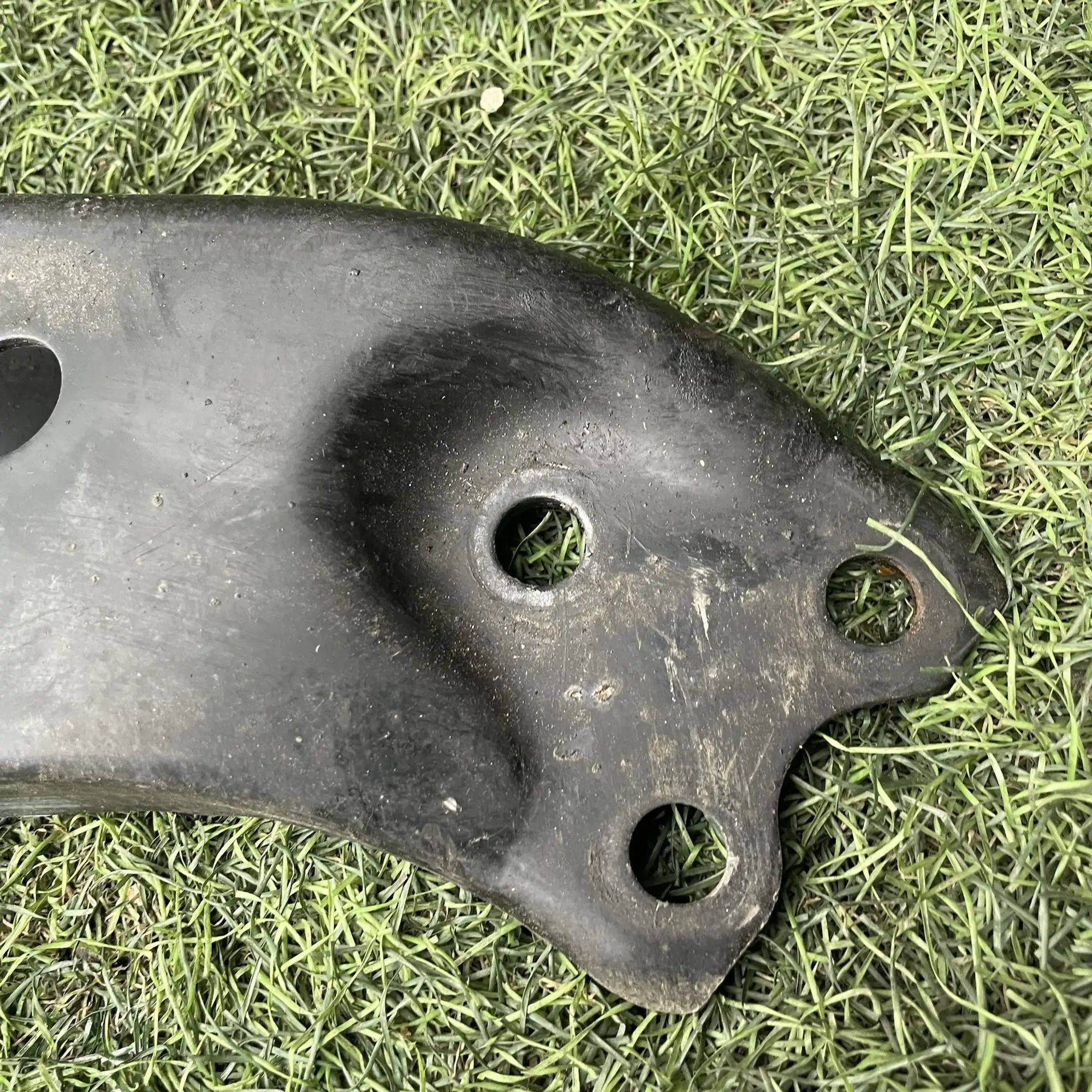 https://ycs.partsauto.market/partsauto-images/thmbs/userImages/772e461030aea93f4dbb6447c0f924d3/part/90f8dae7-39d4-4dca-a530-751073c4e2f1_1779255637389.jpg