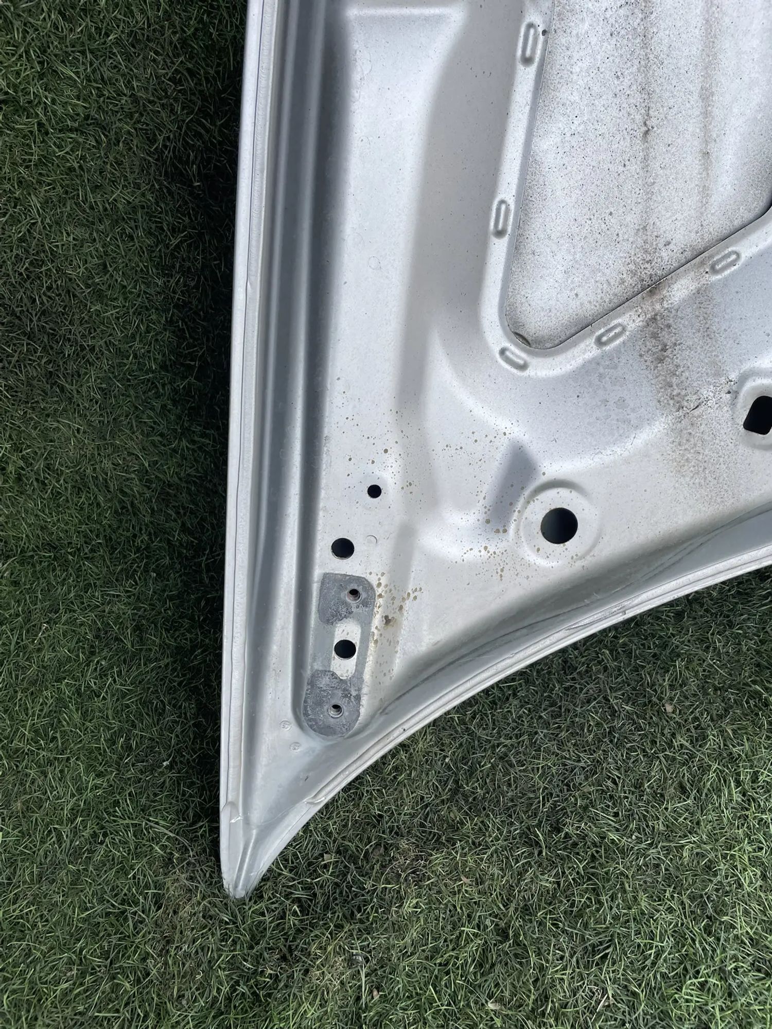https://ycs.partsauto.market/partsauto-images/thmbs/userImages/772e461030aea93f4dbb6447c0f924d3/part/913edd32-6cc2-4ca0-b659-2cada223d458_1778507121503.jpg