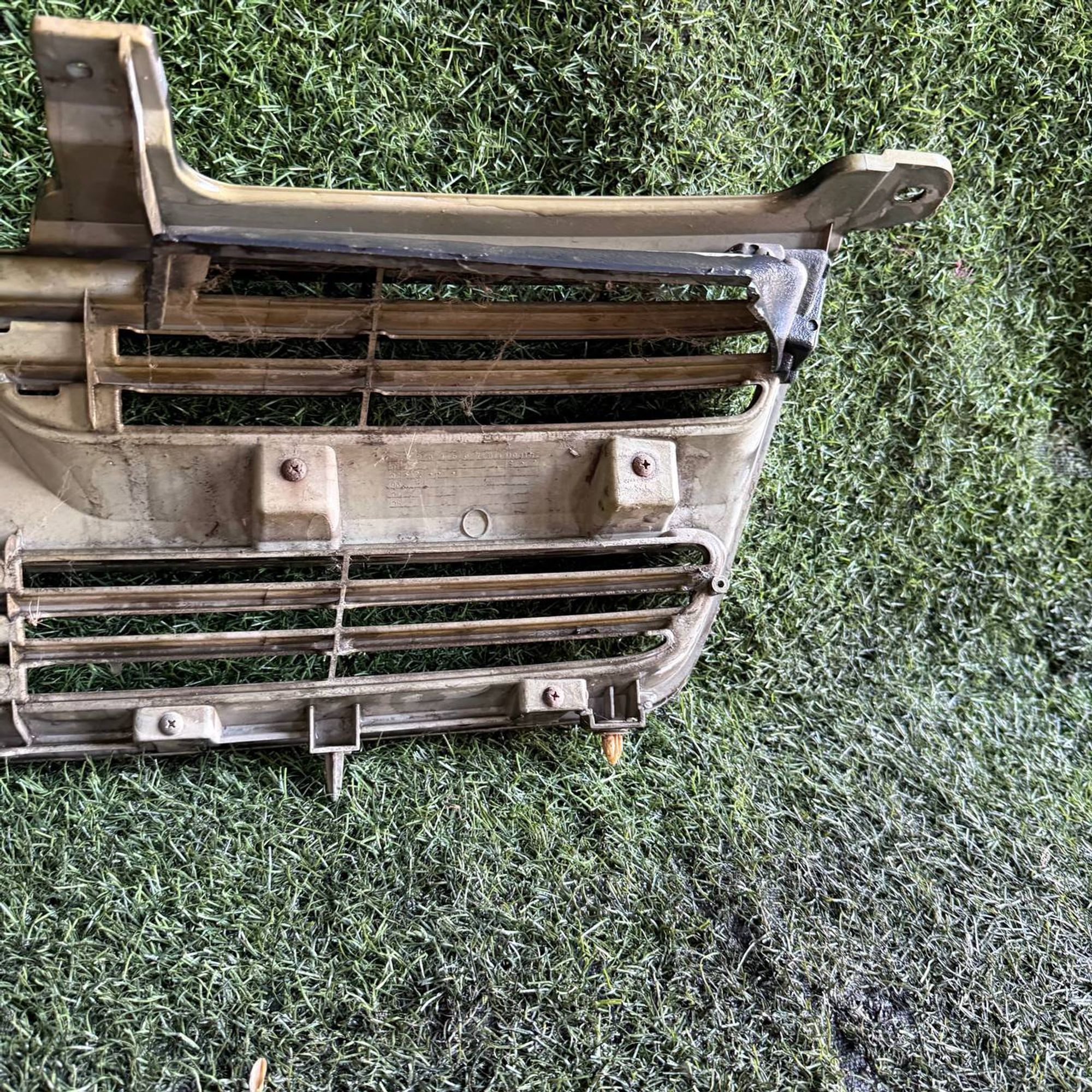 161 Решетка радиатора MITSUBISHI DION CR6W, 2500 рублей, Невинномысск