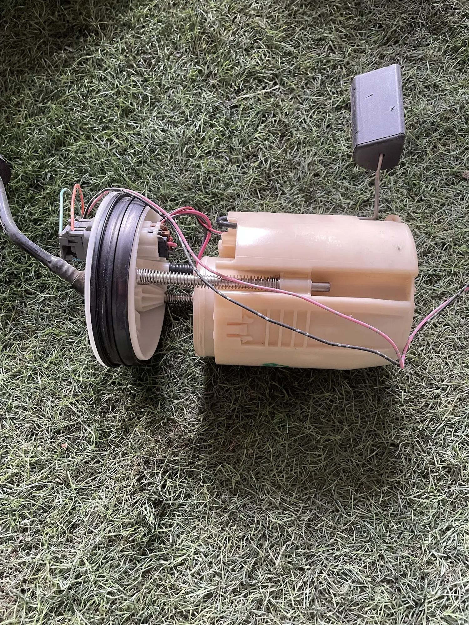 https://ycs.partsauto.market/partsauto-images/thmbs/userImages/772e461030aea93f4dbb6447c0f924d3/part/91c7d4c9-60b9-4ed4-a864-a5d08d4e1cbc_1778668050793.jpg