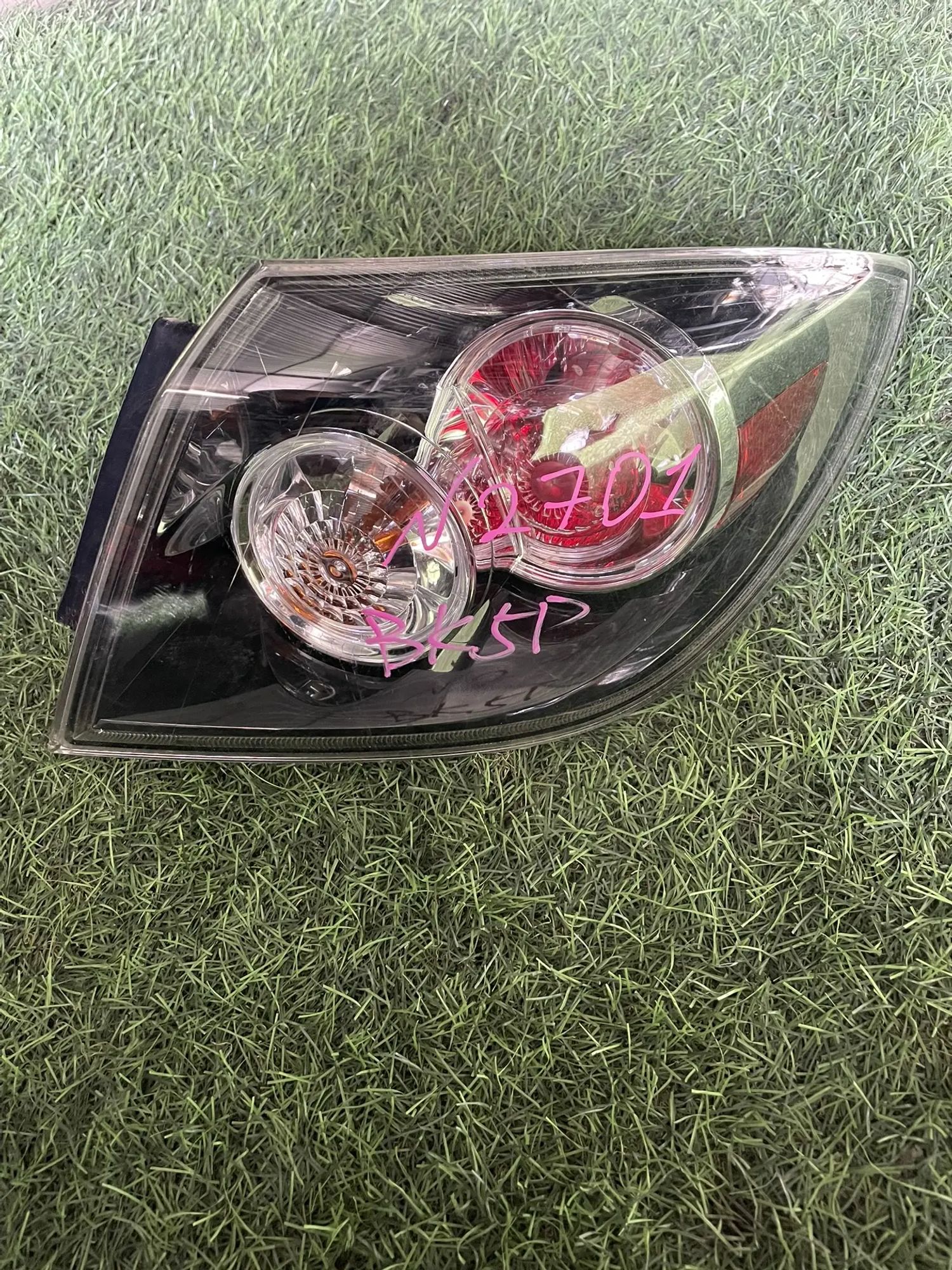 2701 Фонарь задний правый Mazda Axela BK5P ZY 2006, 7000 рублей, Невинномысск