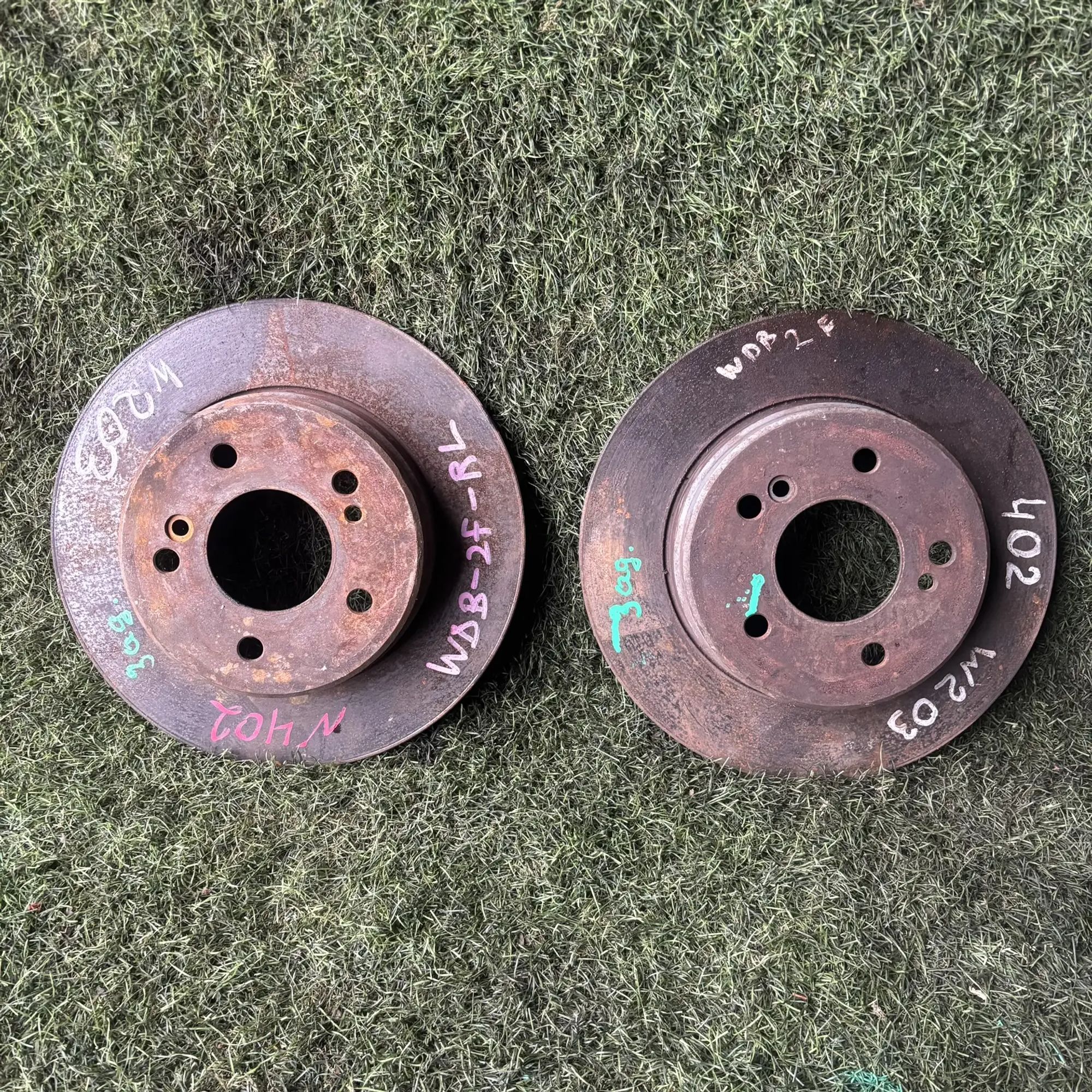 https://ycs.partsauto.market/partsauto-images/thmbs/userImages/772e461030aea93f4dbb6447c0f924d3/part/922559d7-b3b8-4876-8e6d-c22347d3d911_1776933828198.jpg