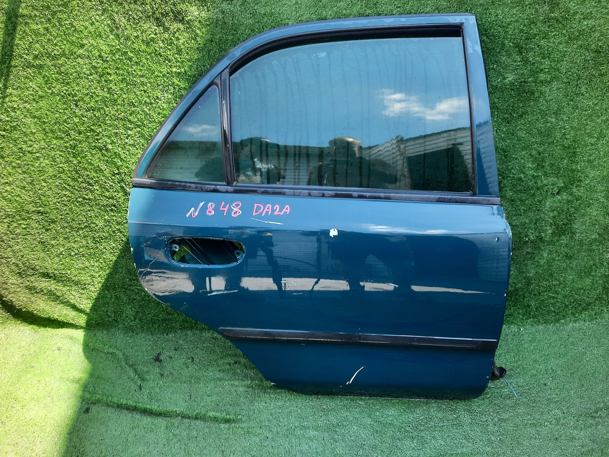 848 дверь на MITSUBISHI CARISMA DA2A, 8000 рублей, Невинномысск