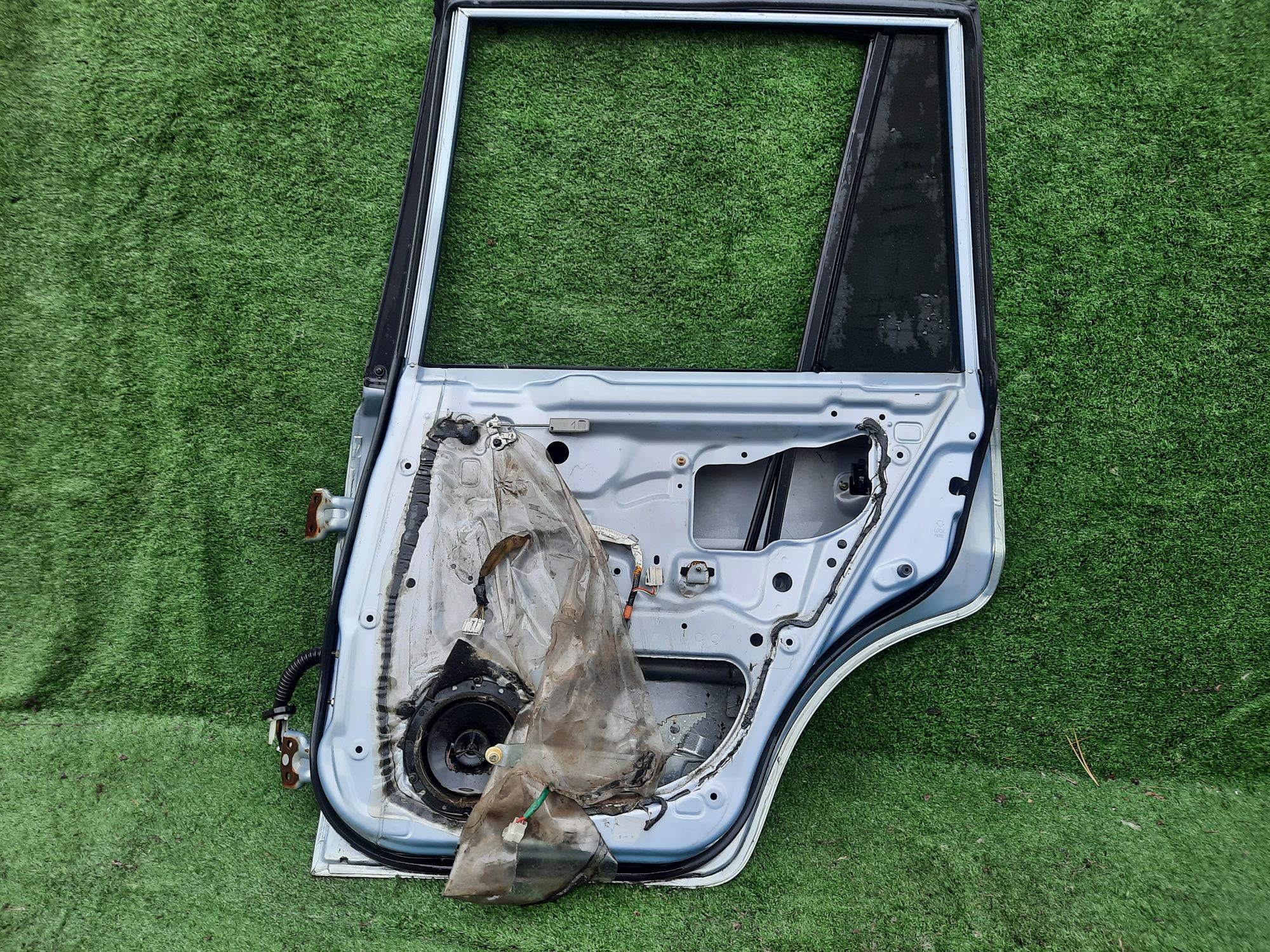 160 дверь на MAZDA DEMIO DY3W, 9500 рублей, Невинномысск