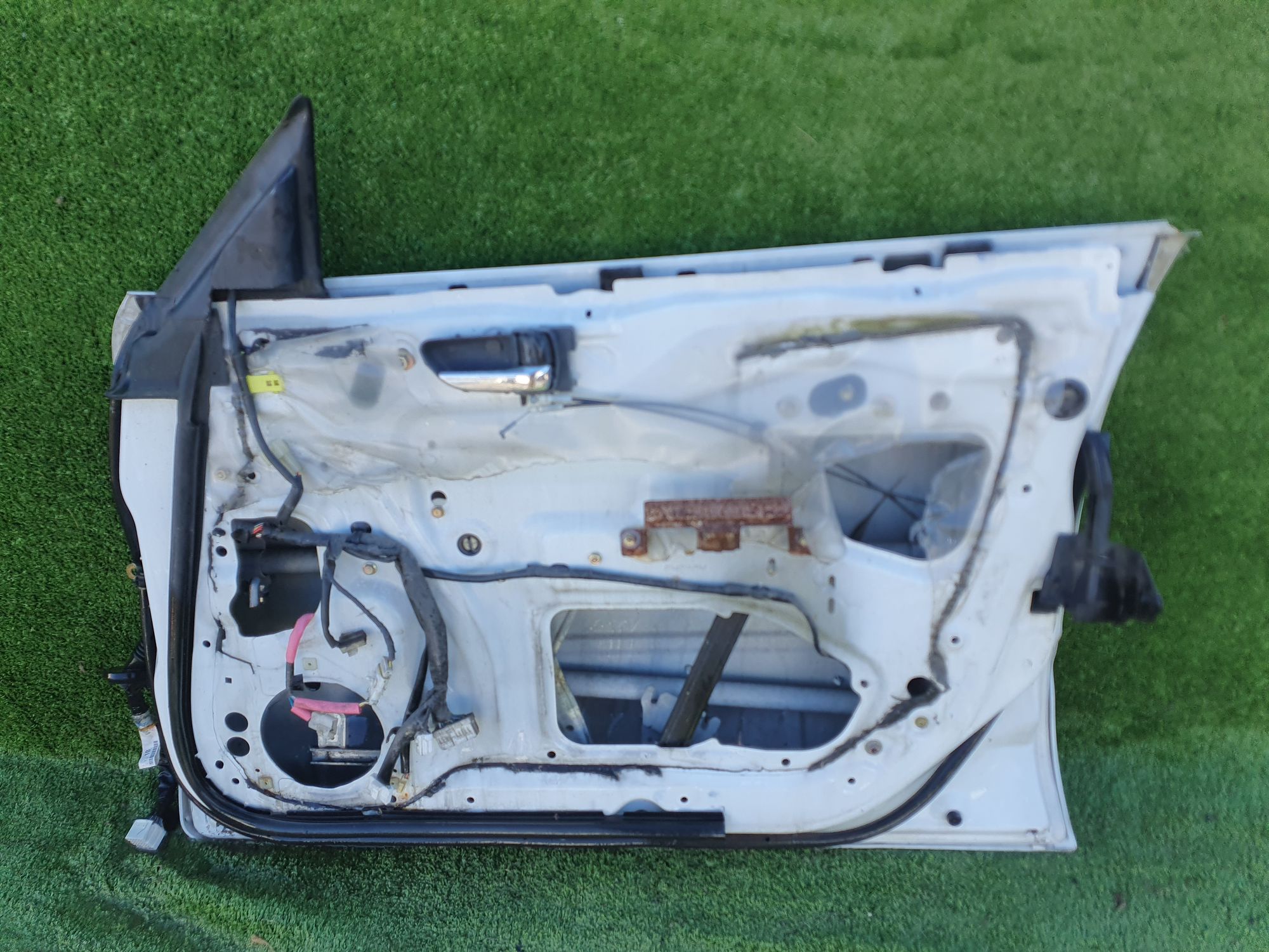 925 дверь F/R на SUBARU FORESTER SG5, 12500 рублей, Невинномысск