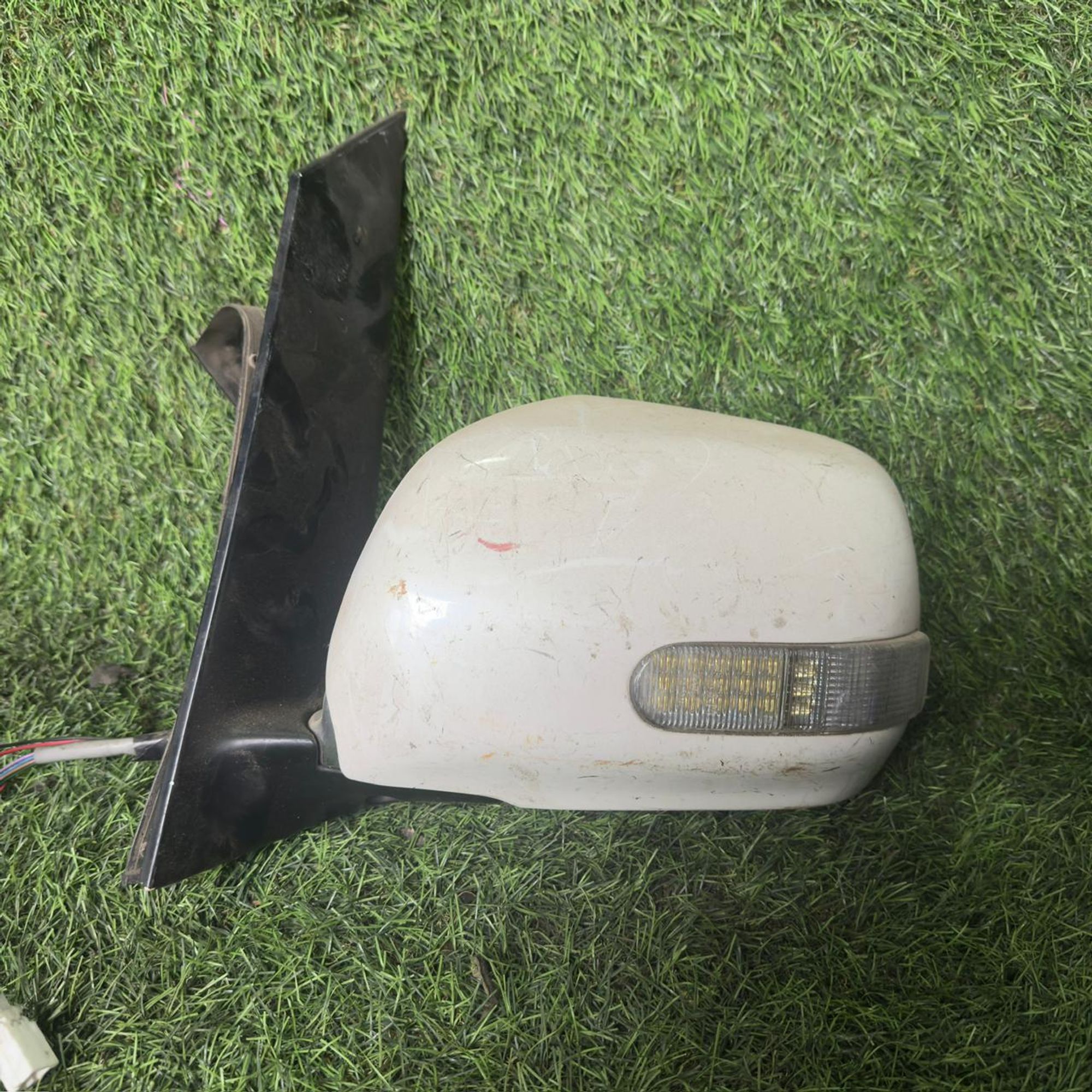 925 Зеркало боковое левое TOYOTA VOXY AZR60, 7500 рублей, Невинномысск