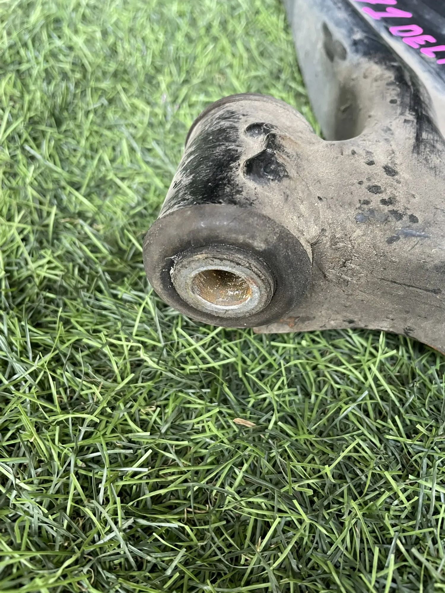 1171 Рычаг передний левый нижний MITSUBISHI DELICA D5, 4500 рублей, Невинномысск