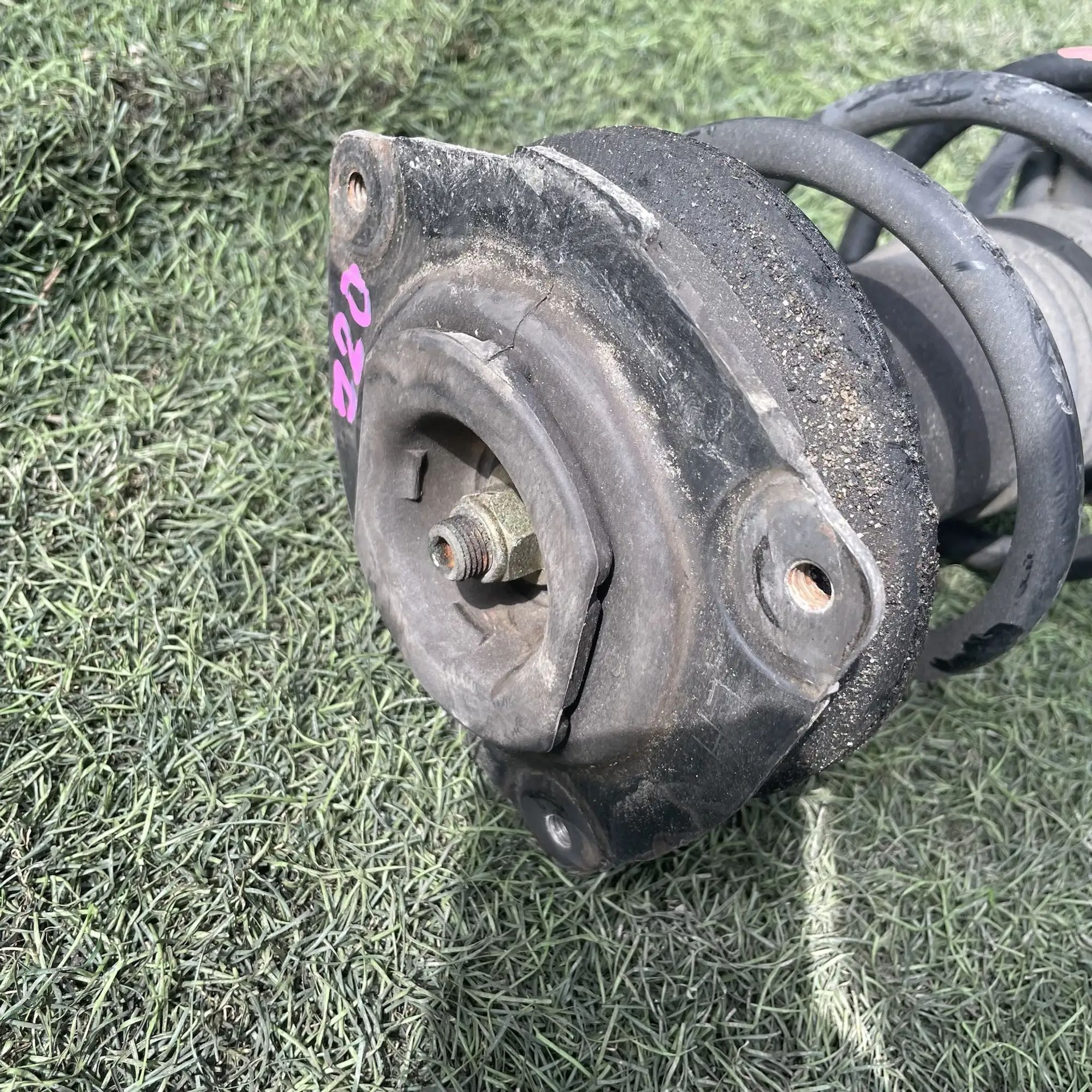 https://ycs.partsauto.market/partsauto-images/thmbs/userImages/772e461030aea93f4dbb6447c0f924d3/part/93367a61-50d3-474e-b886-07ab29b27cbd_1779110205093.jpg