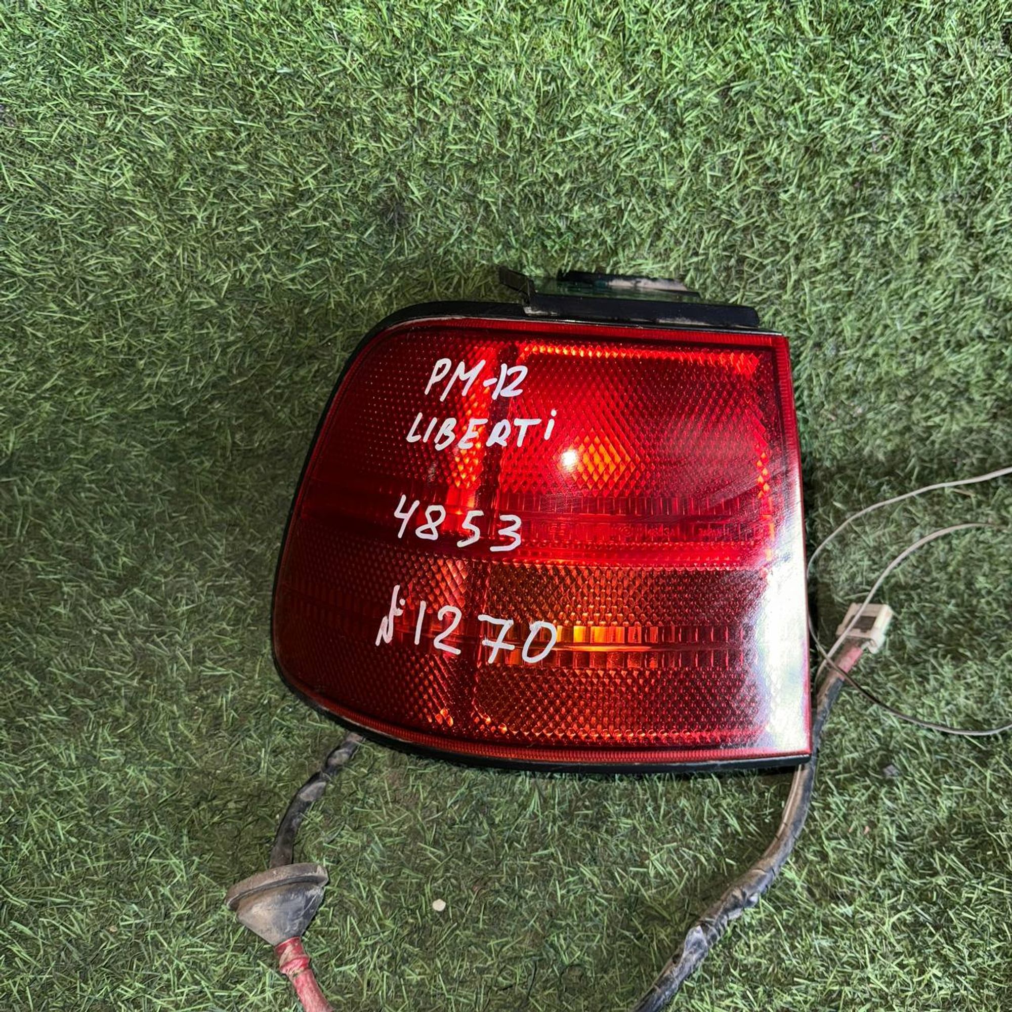 1270 фонарь задний левый NISSAN LIBERTY PM12, 4500 рублей, Невинномысск