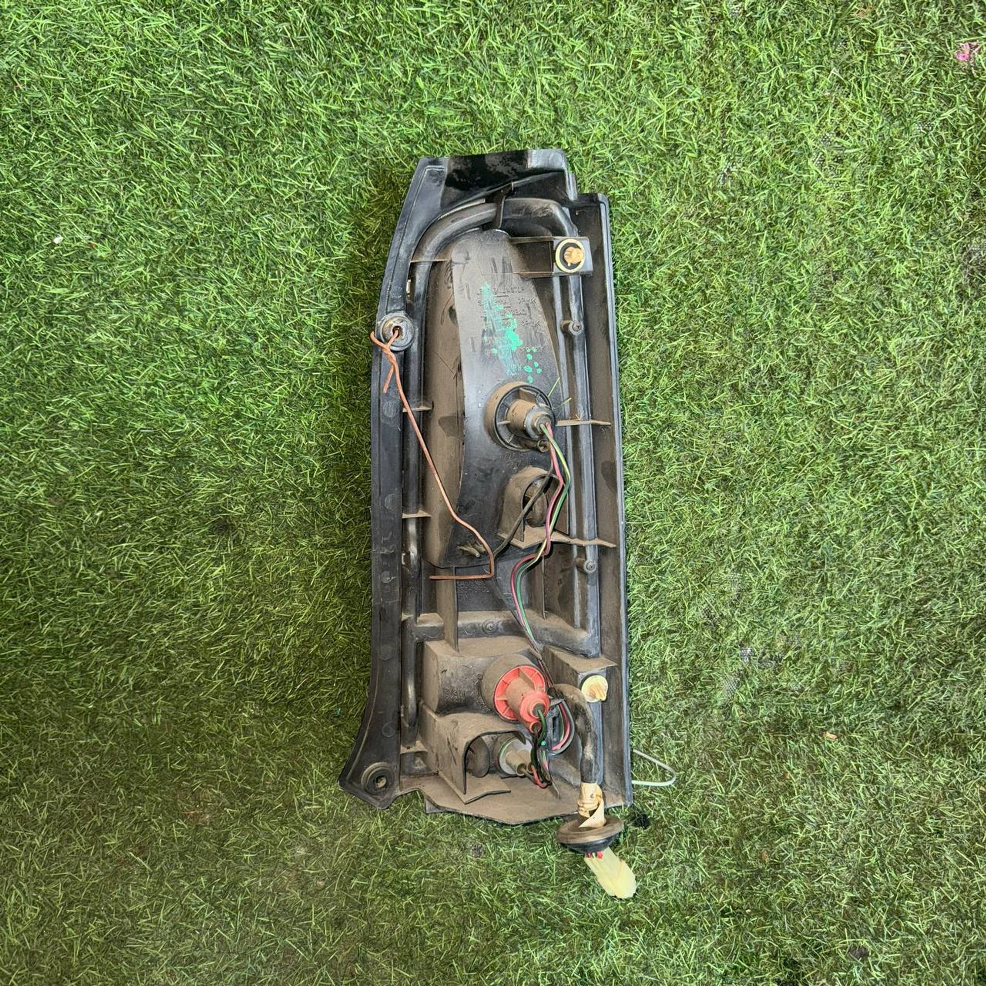 967 Фонарь задний левый SUZUKI WAGON R MC11S, 4000 рублей, Невинномысск