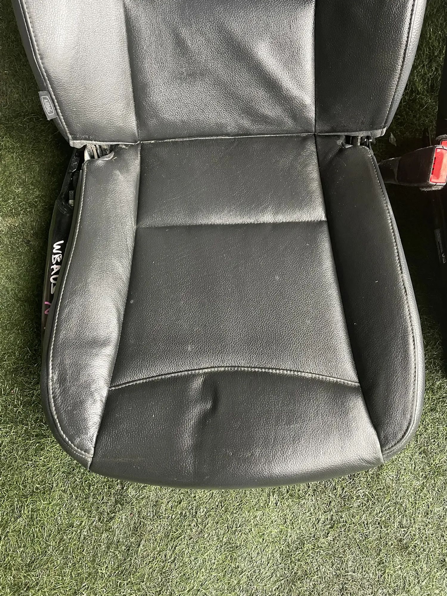 https://ycs.partsauto.market/partsauto-images/thmbs/userImages/772e461030aea93f4dbb6447c0f924d3/part/9395c368-b427-4678-b7e5-6bea3e9f023c_1777967527290.jpg