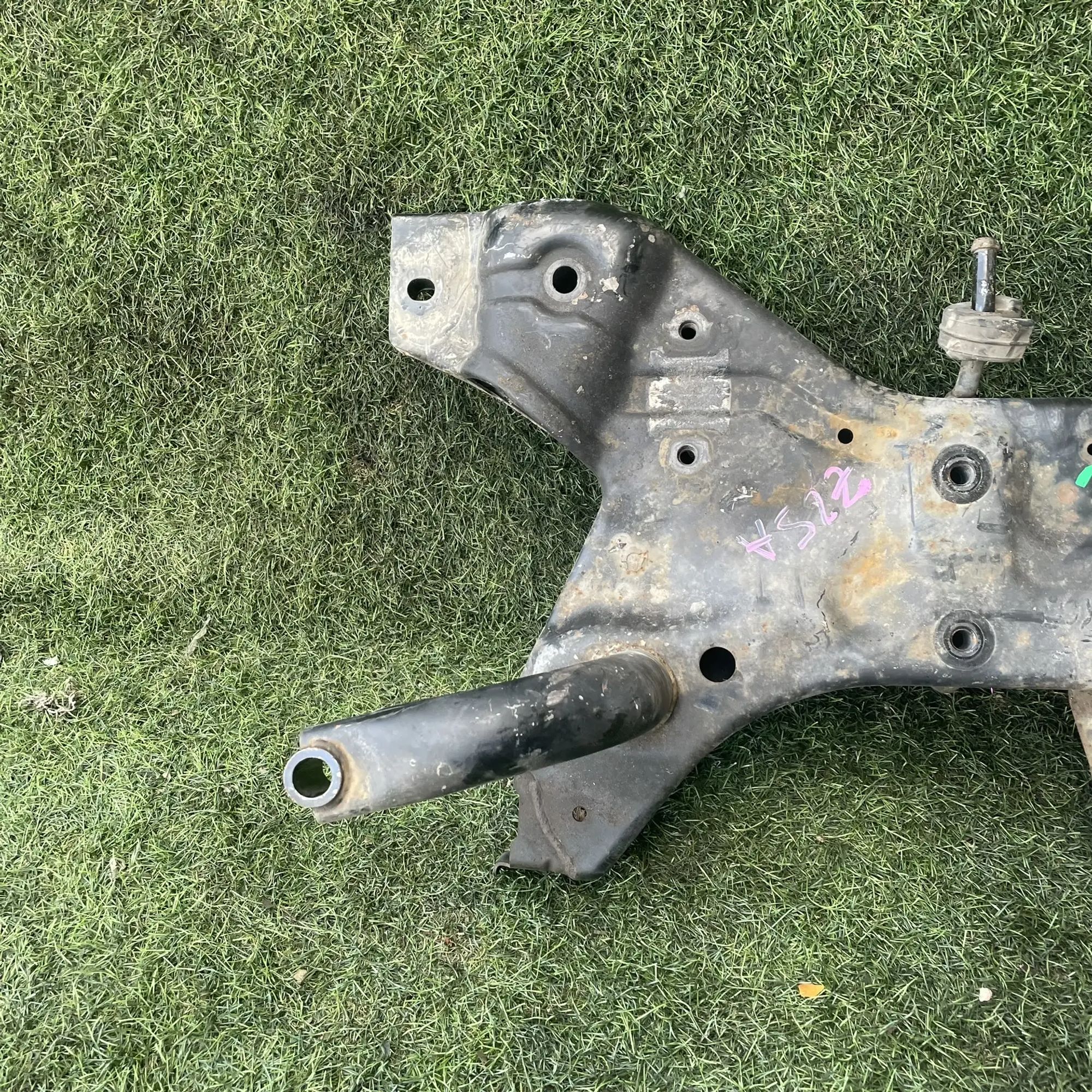 https://ycs.partsauto.market/partsauto-images/thmbs/userImages/772e461030aea93f4dbb6447c0f924d3/part/93bfad31-4572-4c5b-ae0e-3d884946f47a_1776851711695.jpg