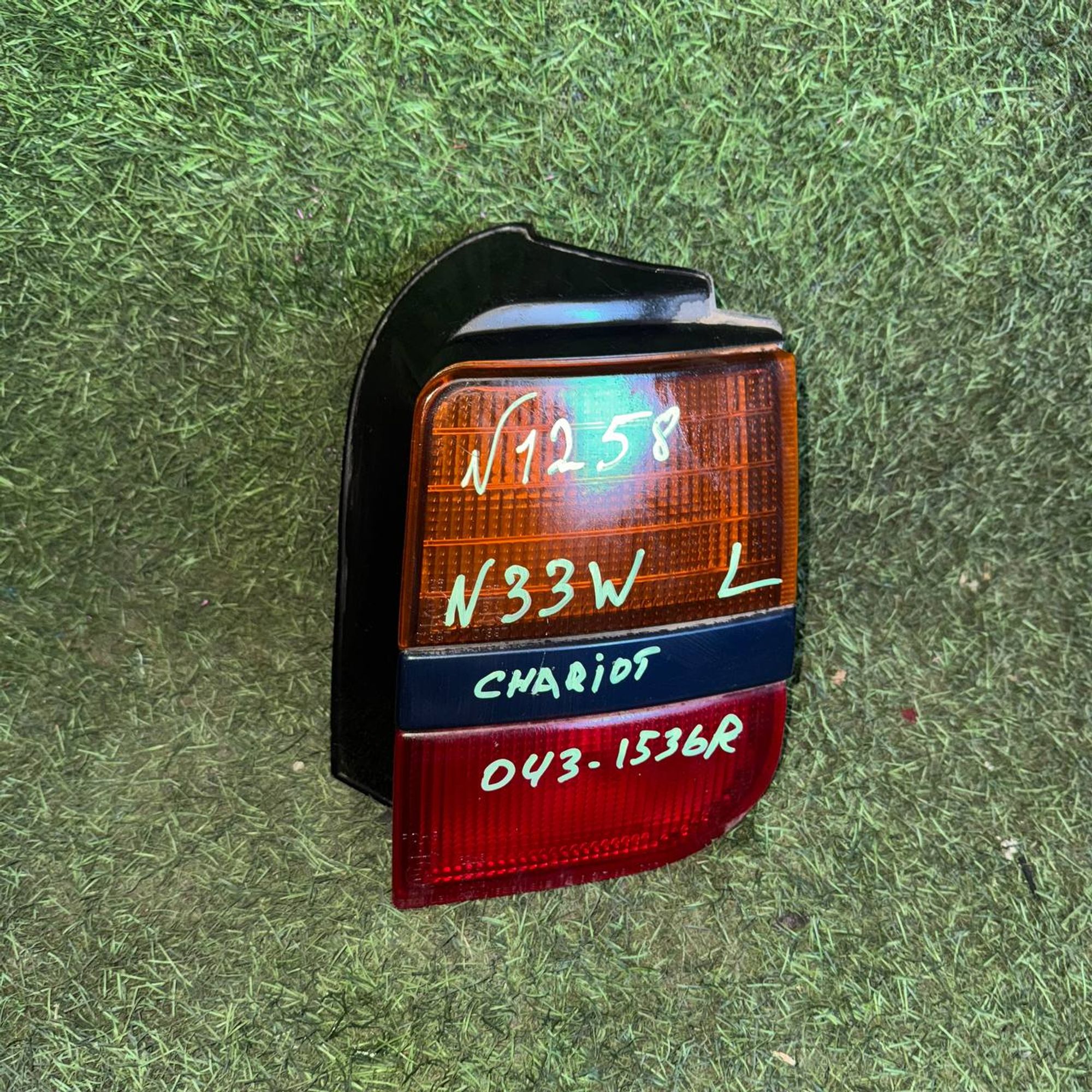 1258 Фонарь задний правый MITSUBISHI CHARIOT N33W, 4500 рублей, Невинномысск