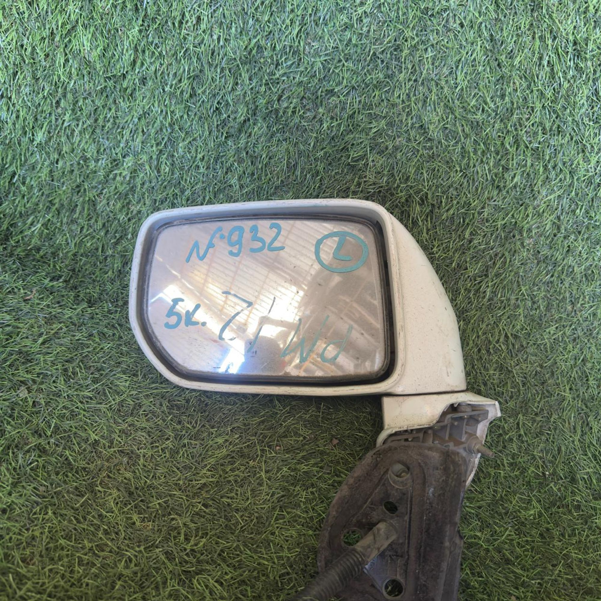 932 Зеркало боковое левое NISSAN LIBERTY RM12, 3500 рублей, Невинномысск