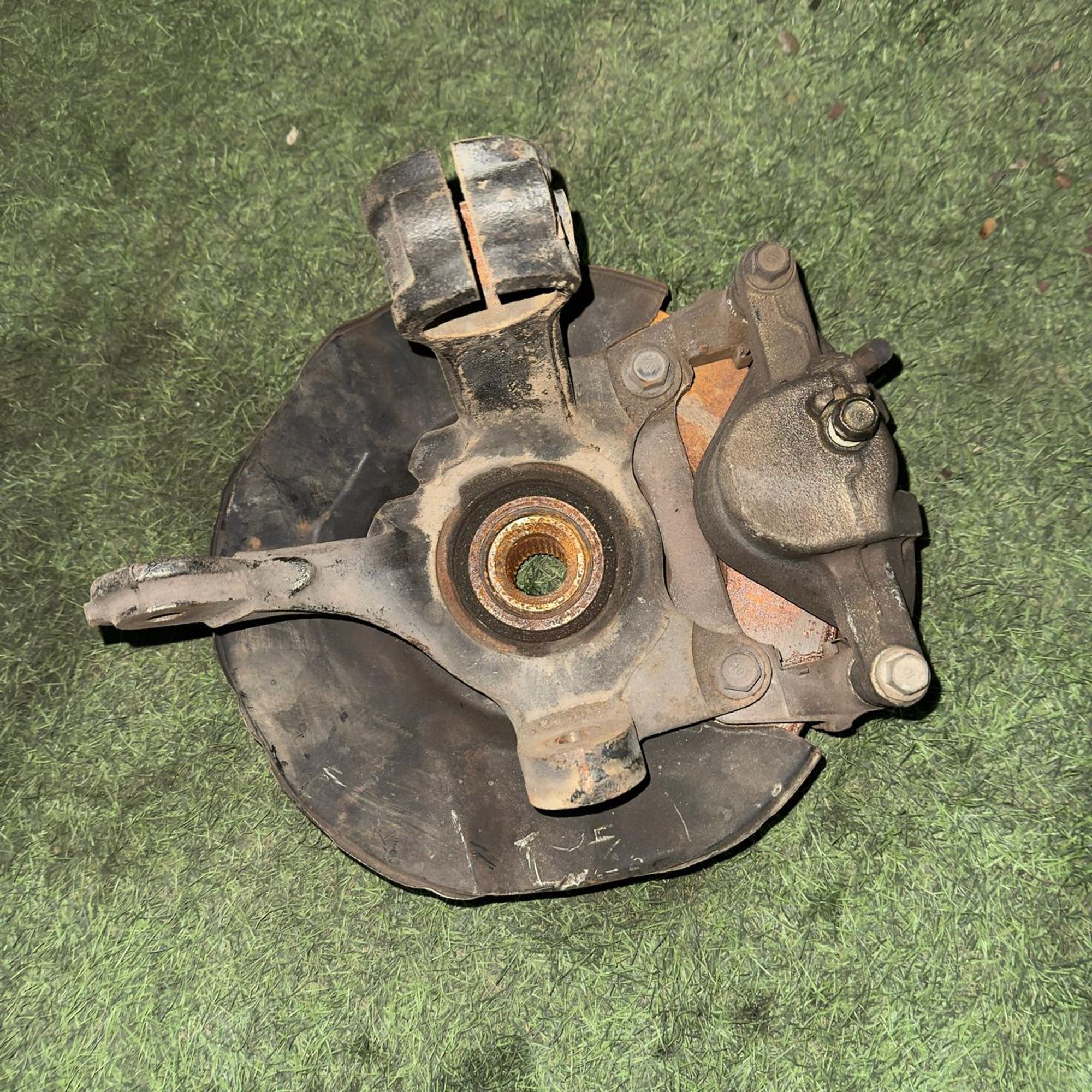 1033 Ступица передняя левая Honda Stepwgn RF1, 7500 рублей, Невинномысск