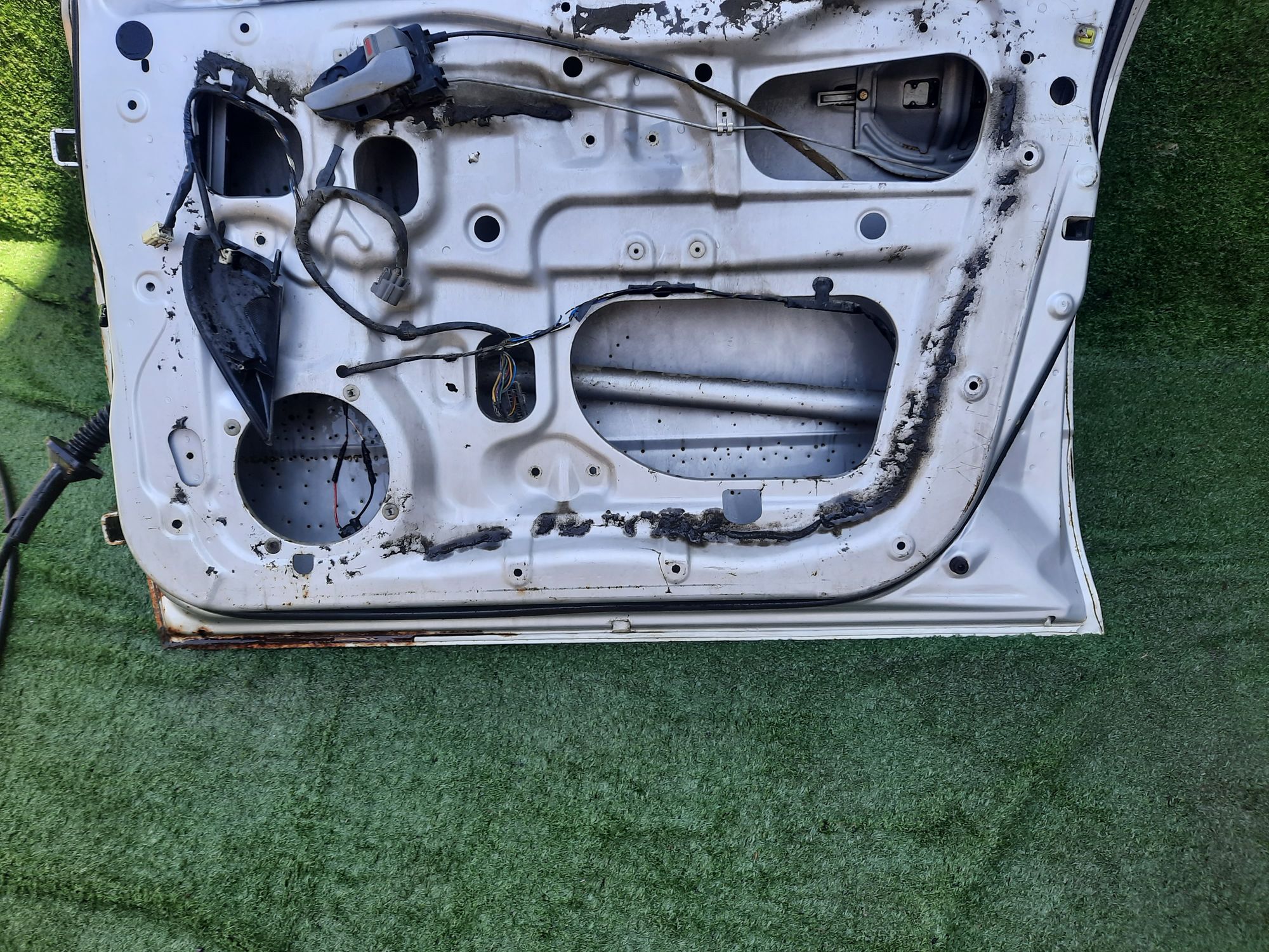 939 дверь на MITSUBISHI AIRTREK CU2W, 12500 рублей, Невинномысск