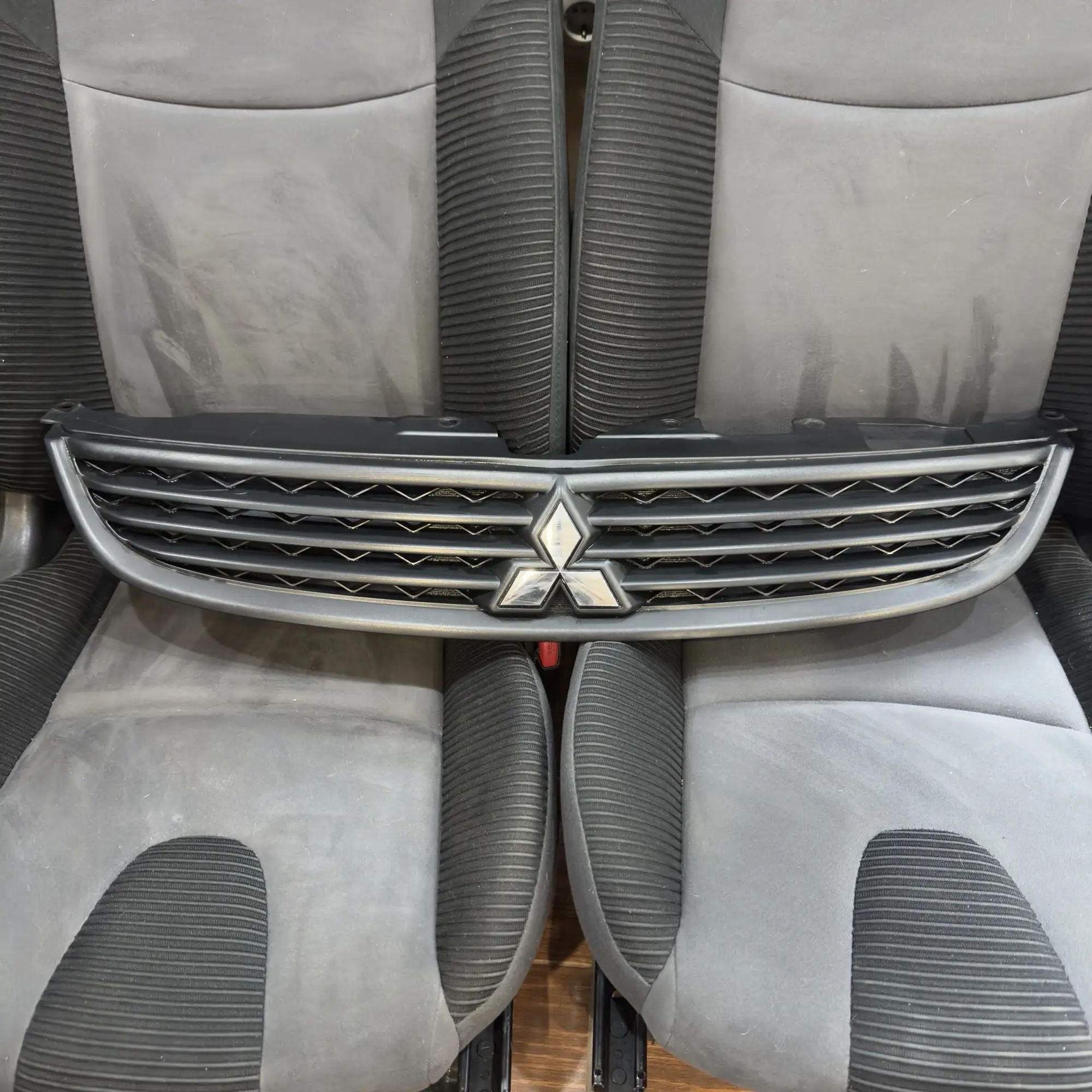 https://ycs.partsauto.market/partsauto-images/thmbs/userImages/772e461030aea93f4dbb6447c0f924d3/part/9463396f-f99a-4aa9-939f-91c7364da7f5_1778072233837.jpg