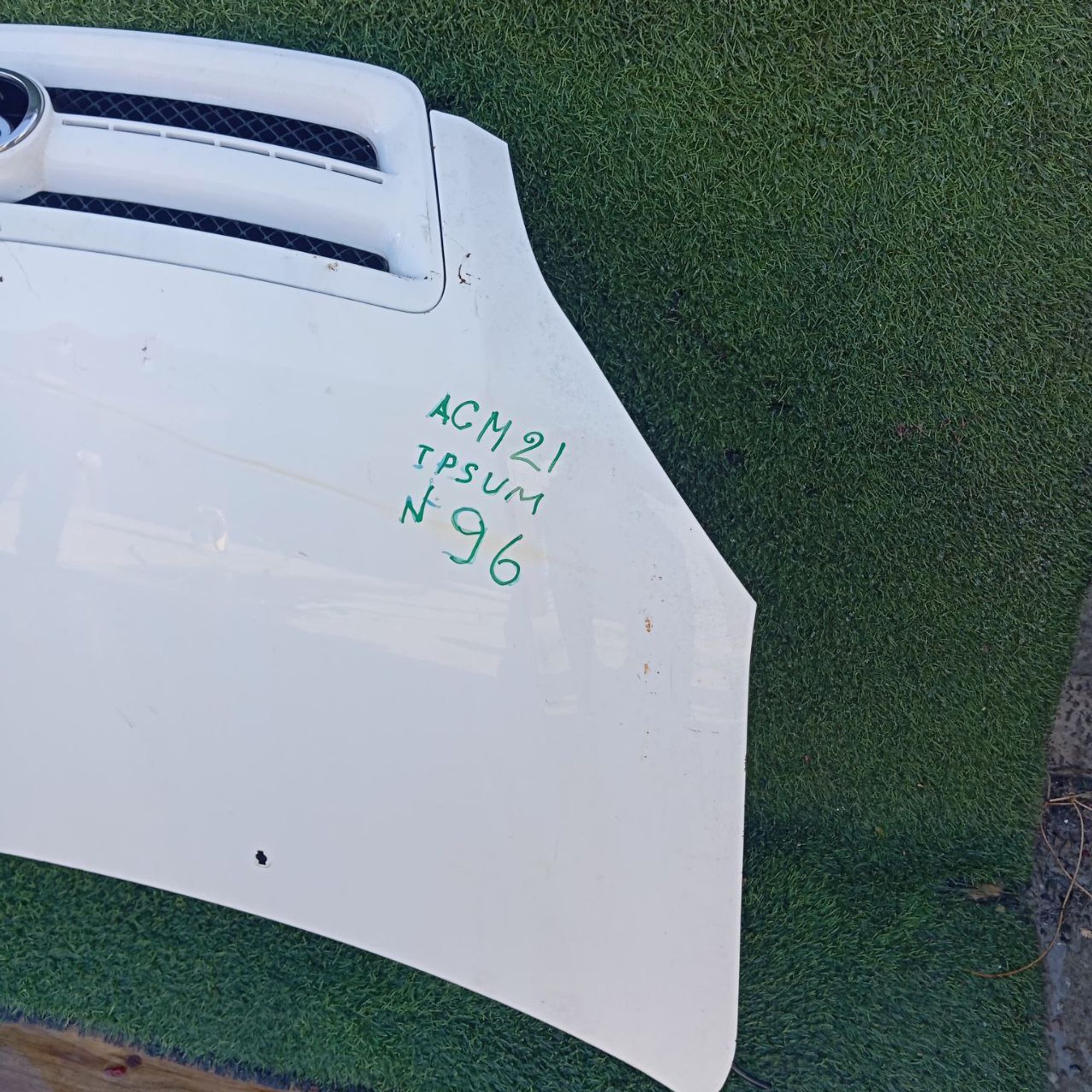 96 капот на TOYOTA IPSUM ACM21, 16500 рублей, Невинномысск