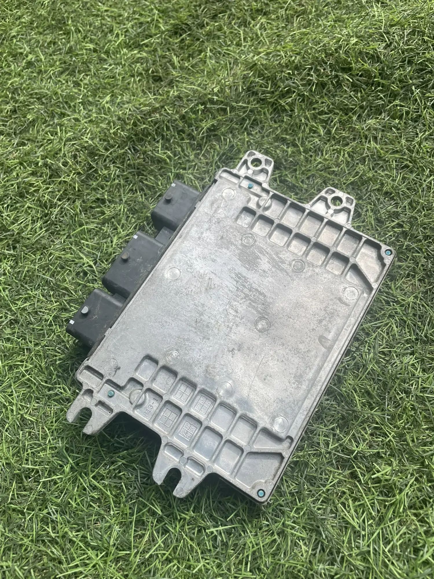 https://ycs.partsauto.market/partsauto-images/thmbs/userImages/772e461030aea93f4dbb6447c0f924d3/part/94ec61bc-f833-4fcd-9ae0-e37b6390a2f2_1775456497739.jpg