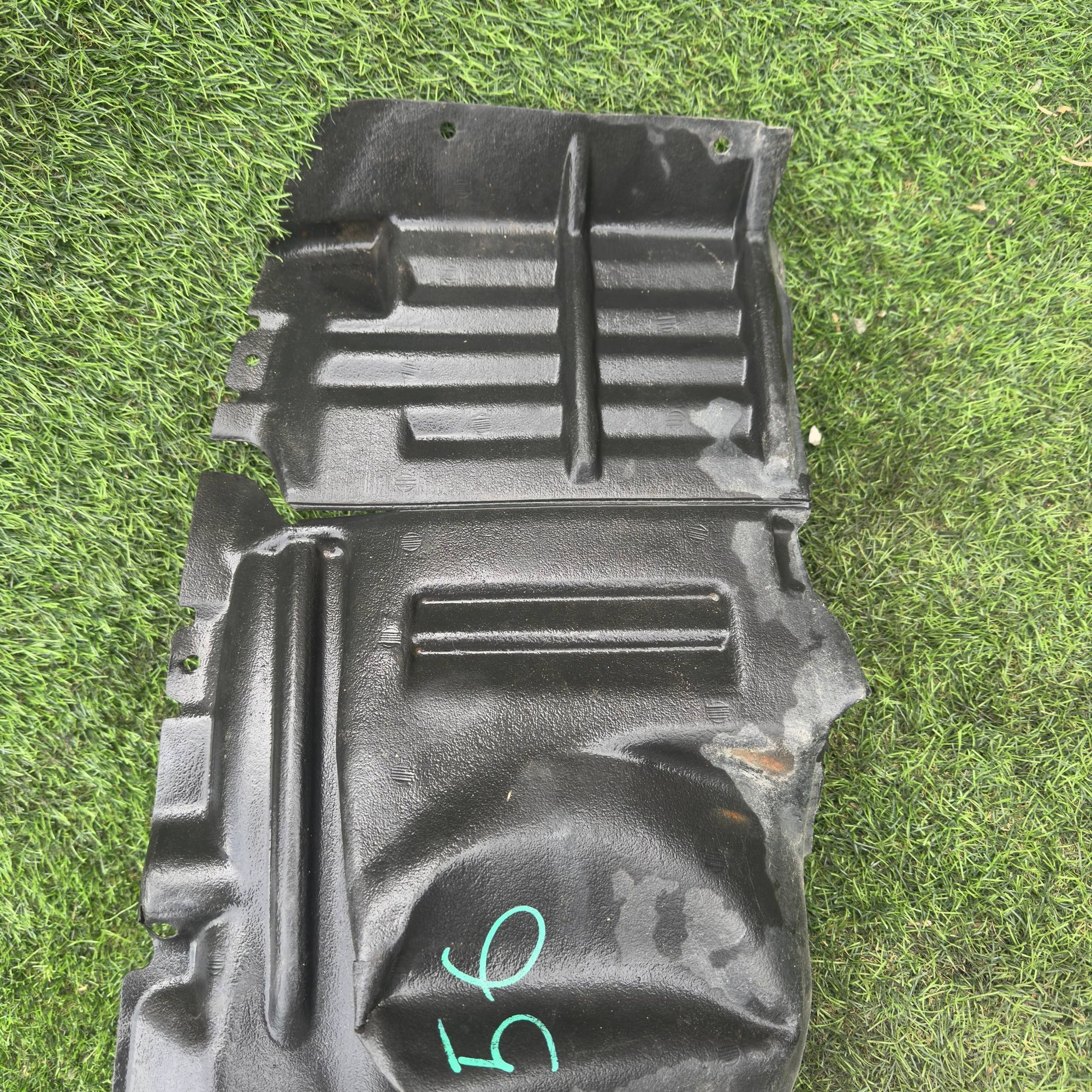 456 Подкрылок передний левый MITSUBISHI LANCER CS, 999 рублей, Невинномысск