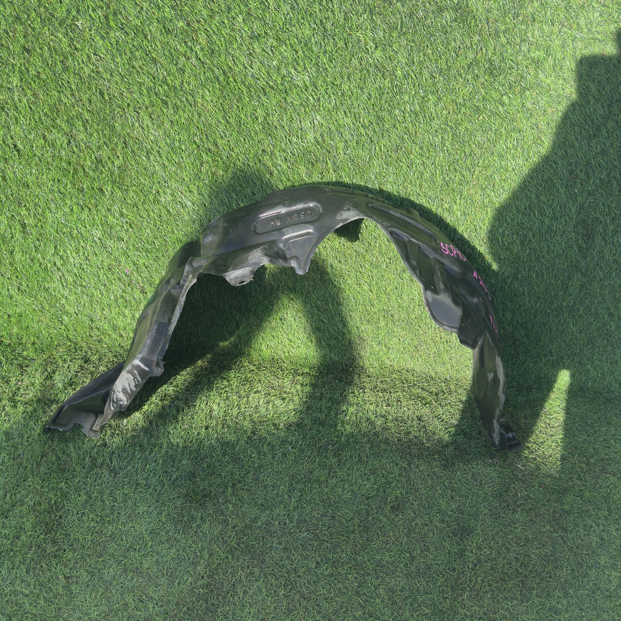 169 Подкрылок передний правый Toyota Vitz SCP10, 3000 рублей, Невинномысск