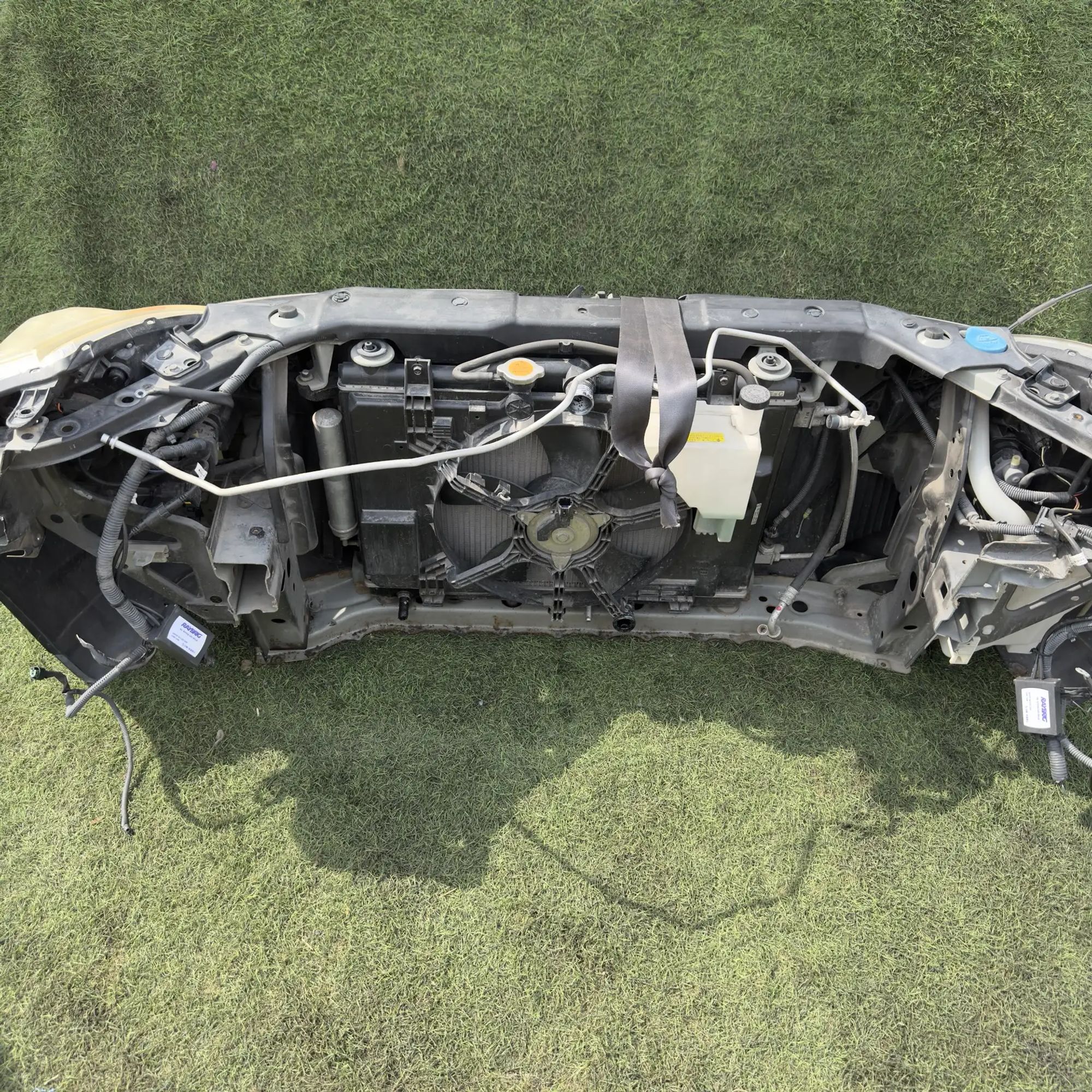 https://ycs.partsauto.market/partsauto-images/thmbs/userImages/772e461030aea93f4dbb6447c0f924d3/part/95717914-b7cd-449c-af3f-a50eef6dfd8a_1778161841184.jpg