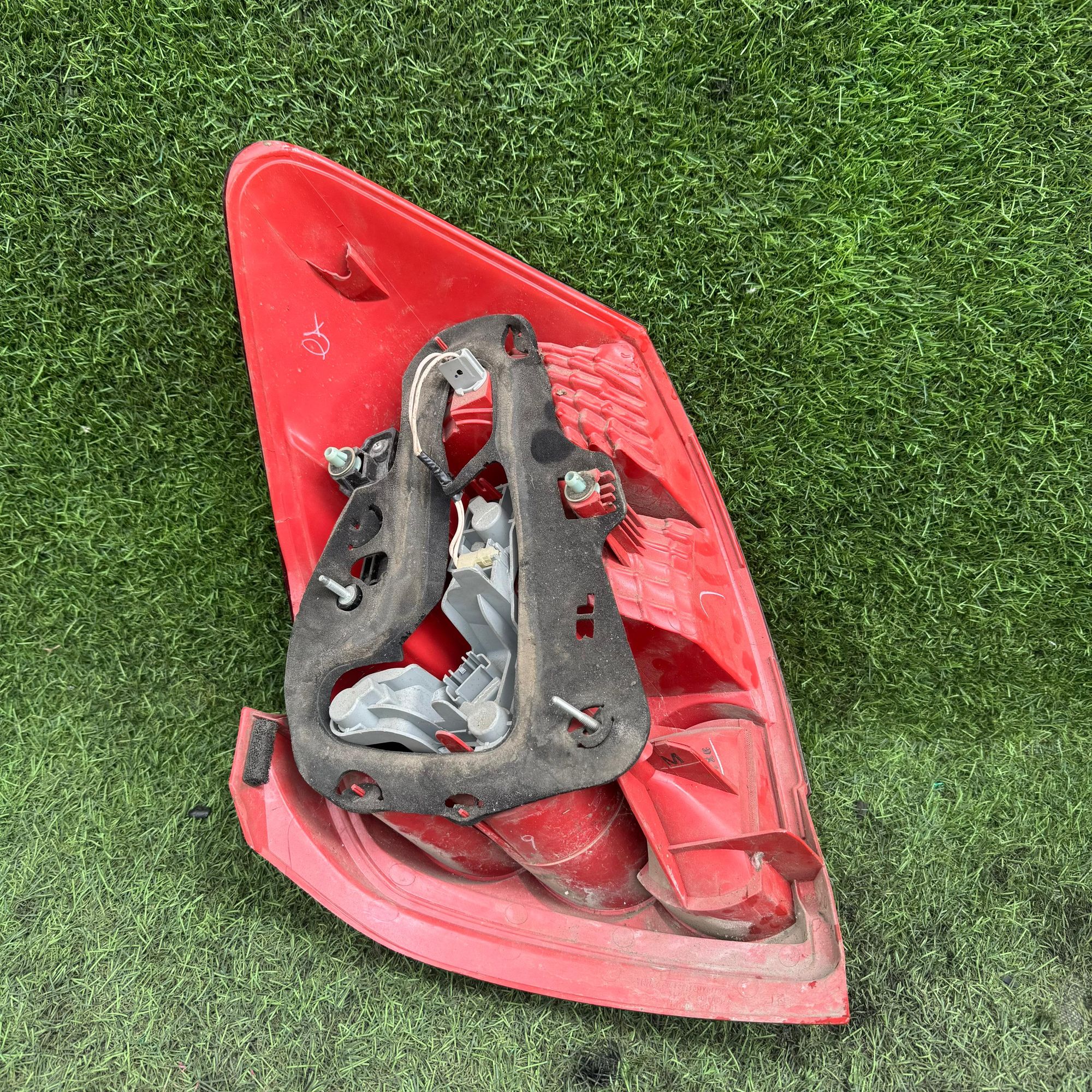 1262 Фонарь задний правый TOYOTA AURIS KV56, 5000 рублей, Невинномысск