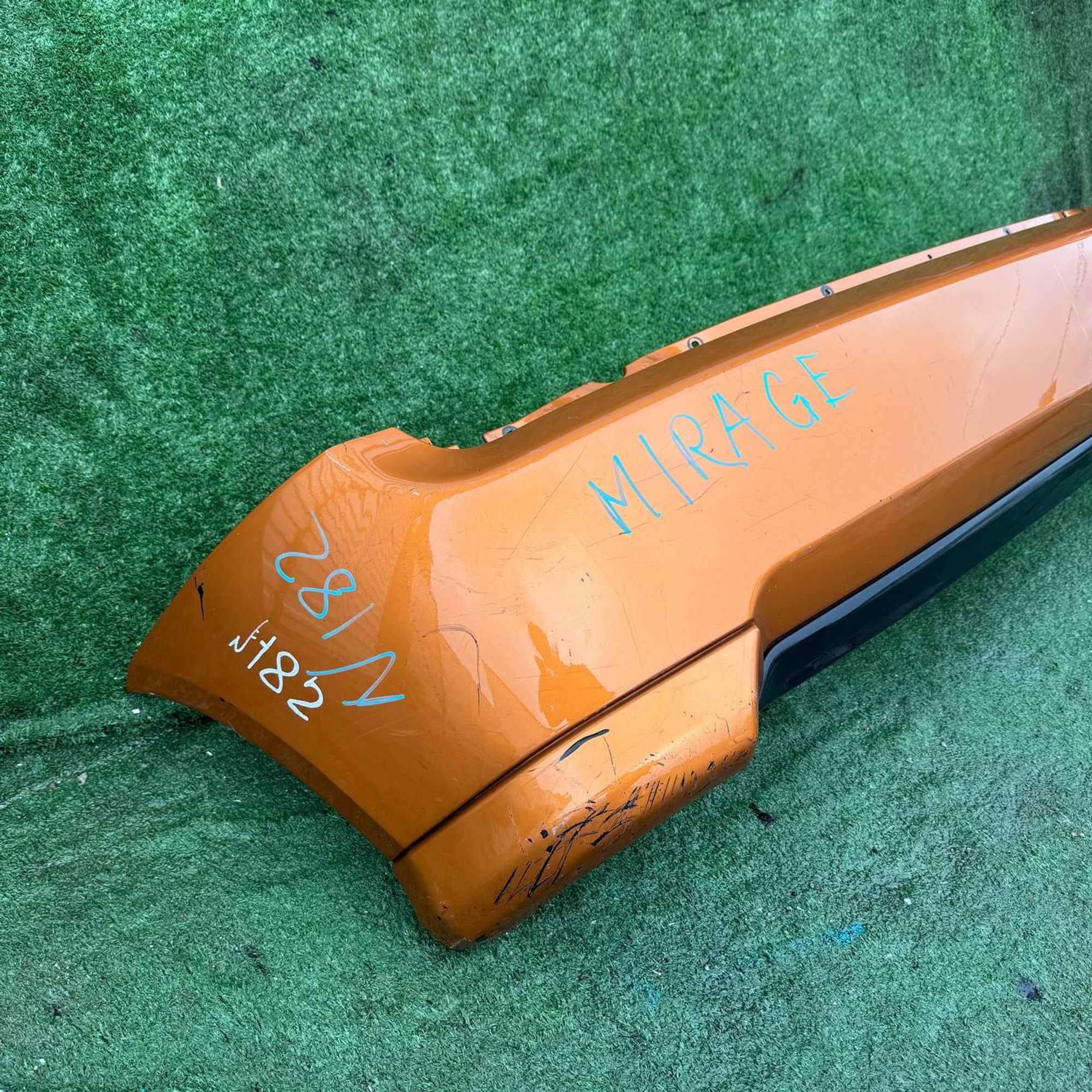 182 Бампер задний MITSUBISHI MIRAGE DINGO CQ2A, 7000 рублей, Невинномысск