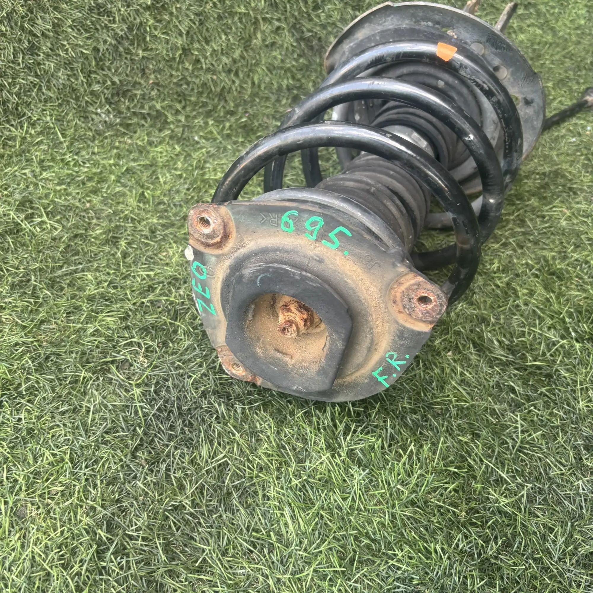 https://ycs.partsauto.market/partsauto-images/thmbs/userImages/772e461030aea93f4dbb6447c0f924d3/part/967eb41a-3daf-4cda-b8b0-40330c135eab_1776859911171.jpg