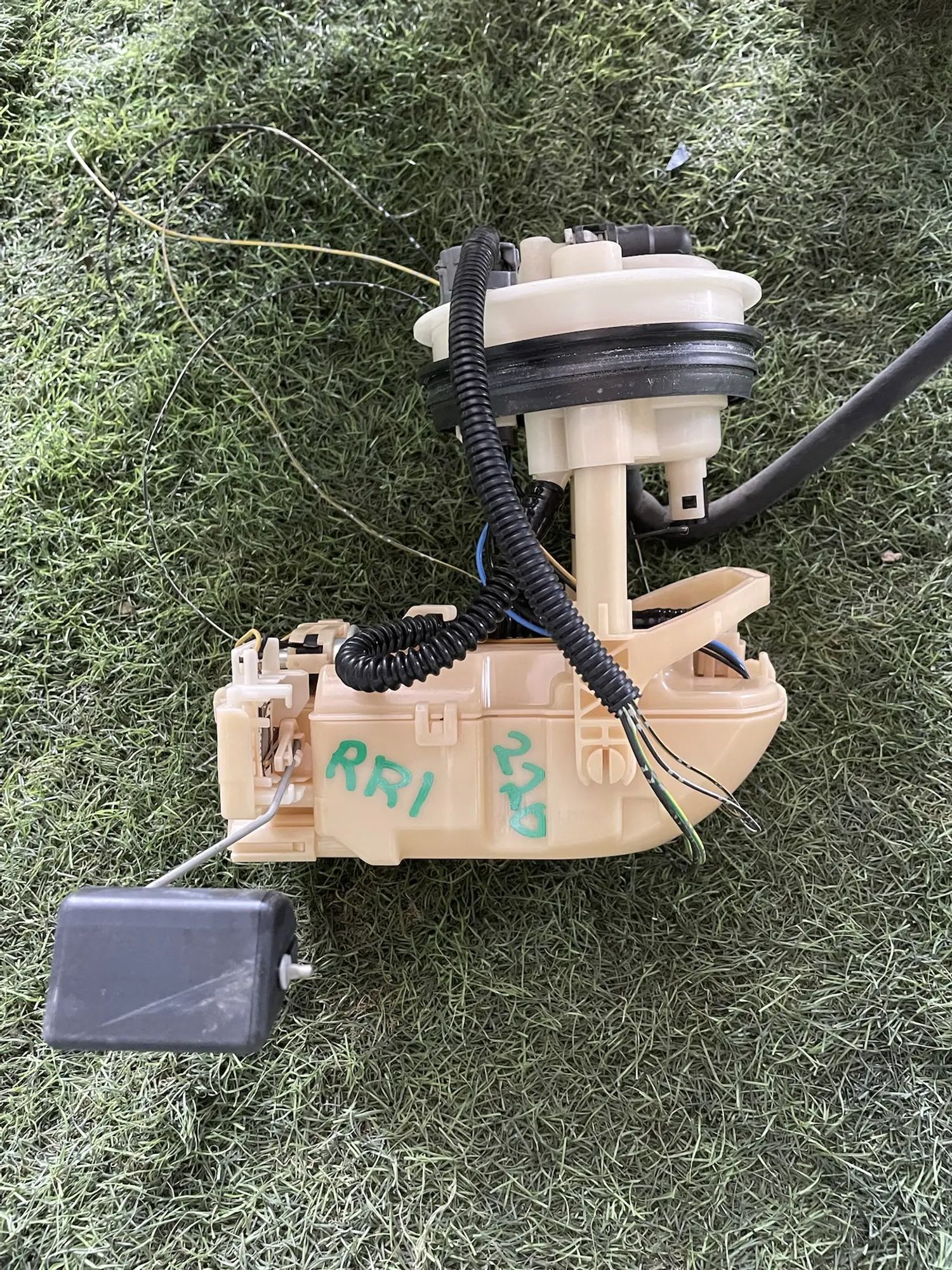 https://ycs.partsauto.market/partsauto-images/thmbs/userImages/772e461030aea93f4dbb6447c0f924d3/part/968973bc-60a1-48f3-b6fe-d7dcc92babda_1778667681877.jpg