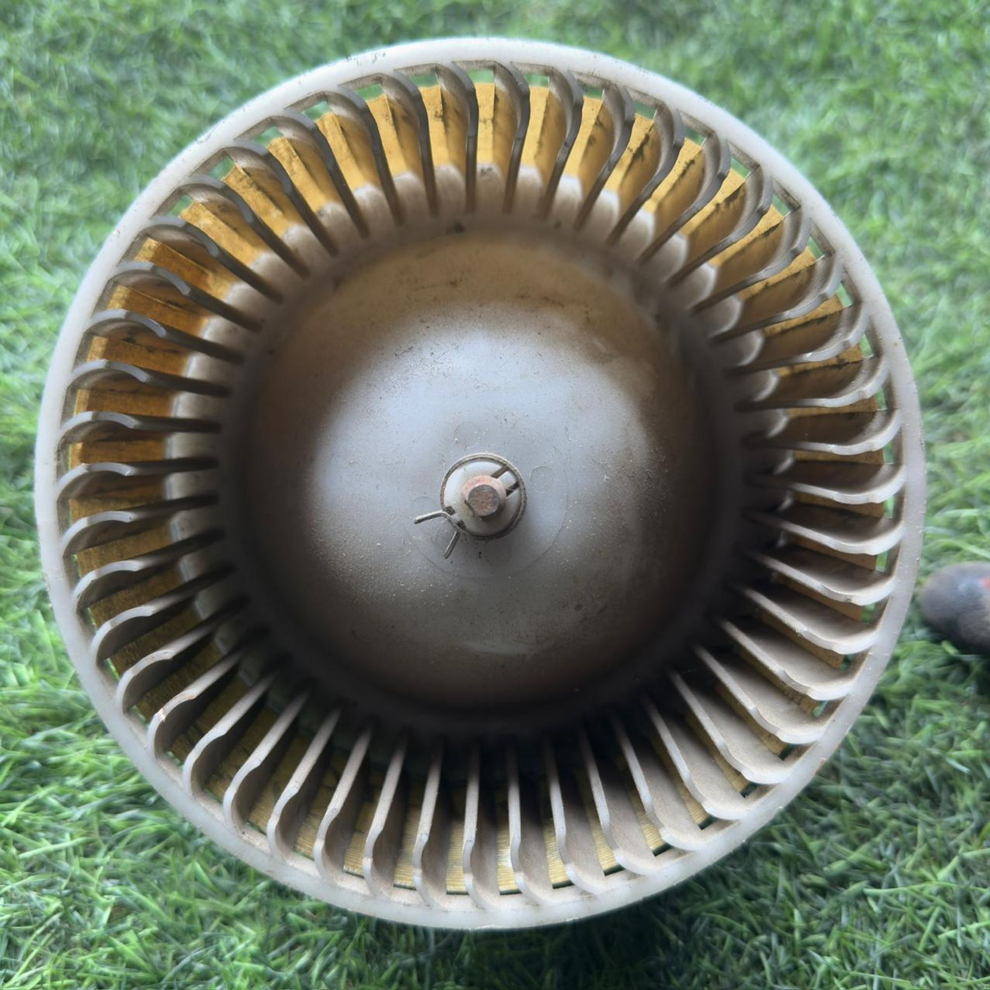 423 Мотор отопителя  MITSUBISHI DIAMANTE F31A, 5500 рублей, Невинномысск