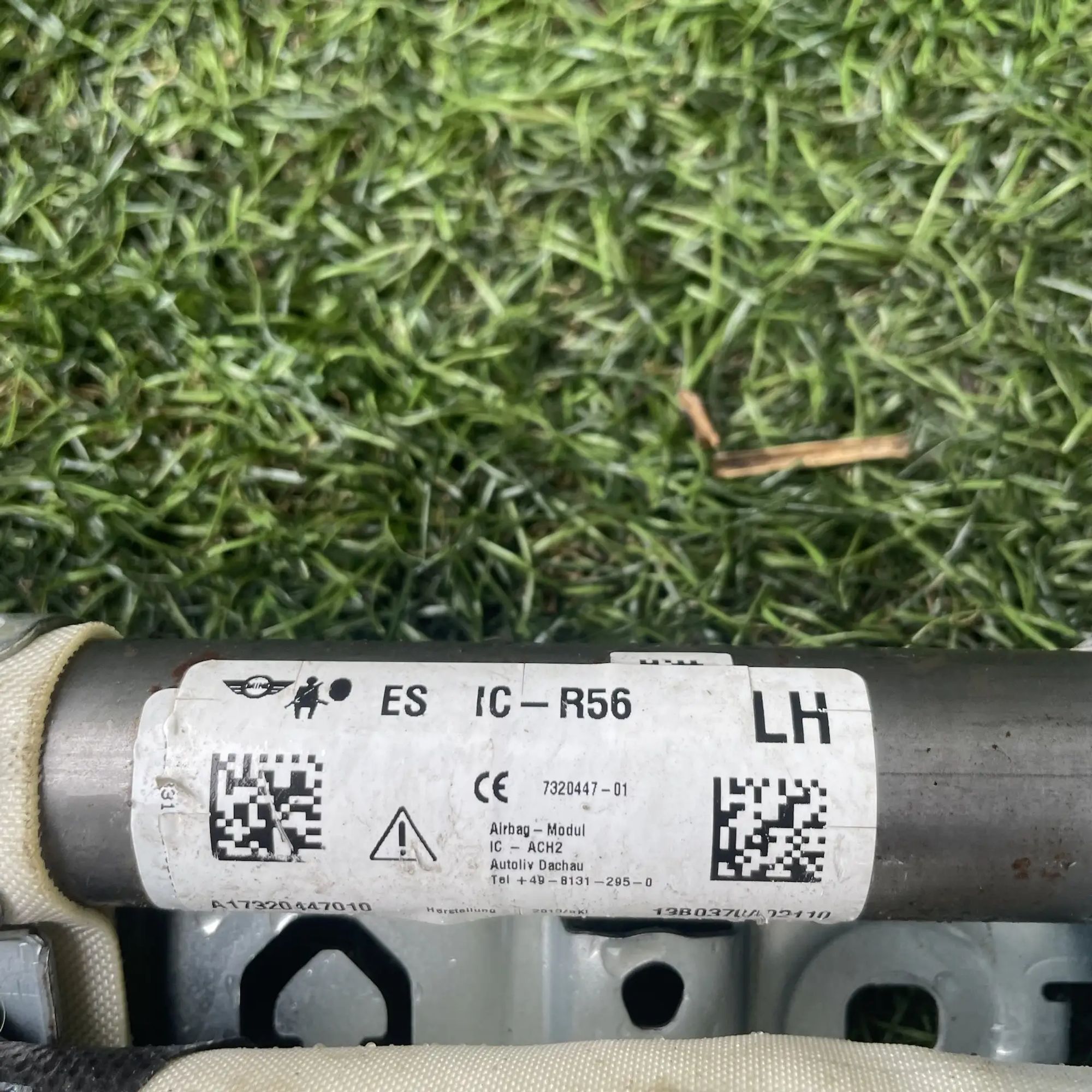 https://ycs.partsauto.market/partsauto-images/thmbs/userImages/772e461030aea93f4dbb6447c0f924d3/part/976235b5-ec9d-4d24-8041-3abd81097326_1778935673507.jpg