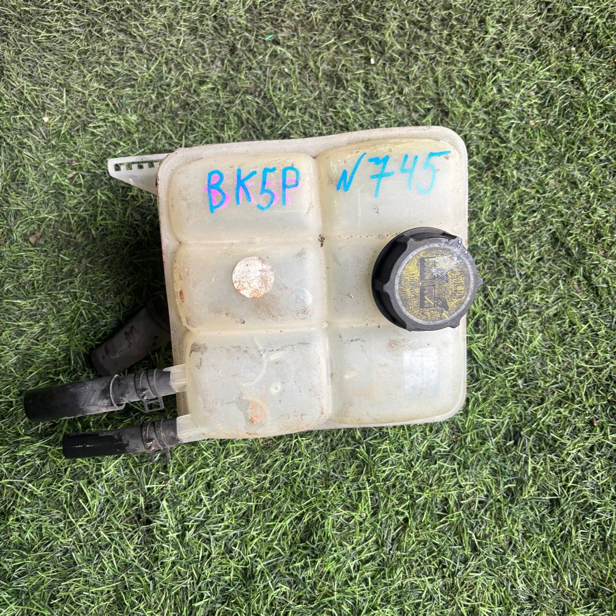 745 Бачок расширительный ОЖ Mazda Axela BK5P ZY 2006, 3500 рублей, Невинномысск