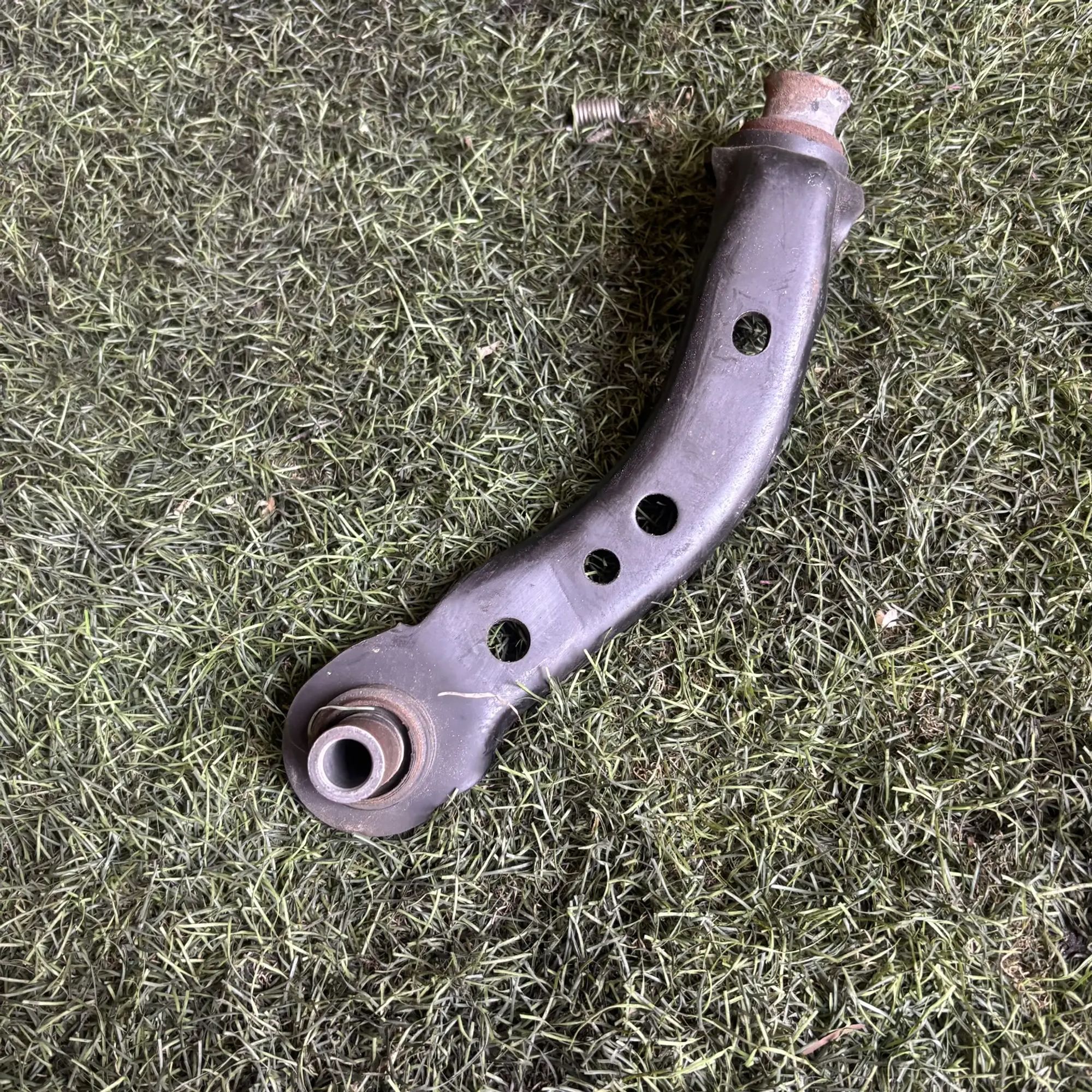 https://ycs.partsauto.market/partsauto-images/thmbs/userImages/772e461030aea93f4dbb6447c0f924d3/part/97800234-45ee-400c-983e-1547baafd4db_1777098013422.jpg