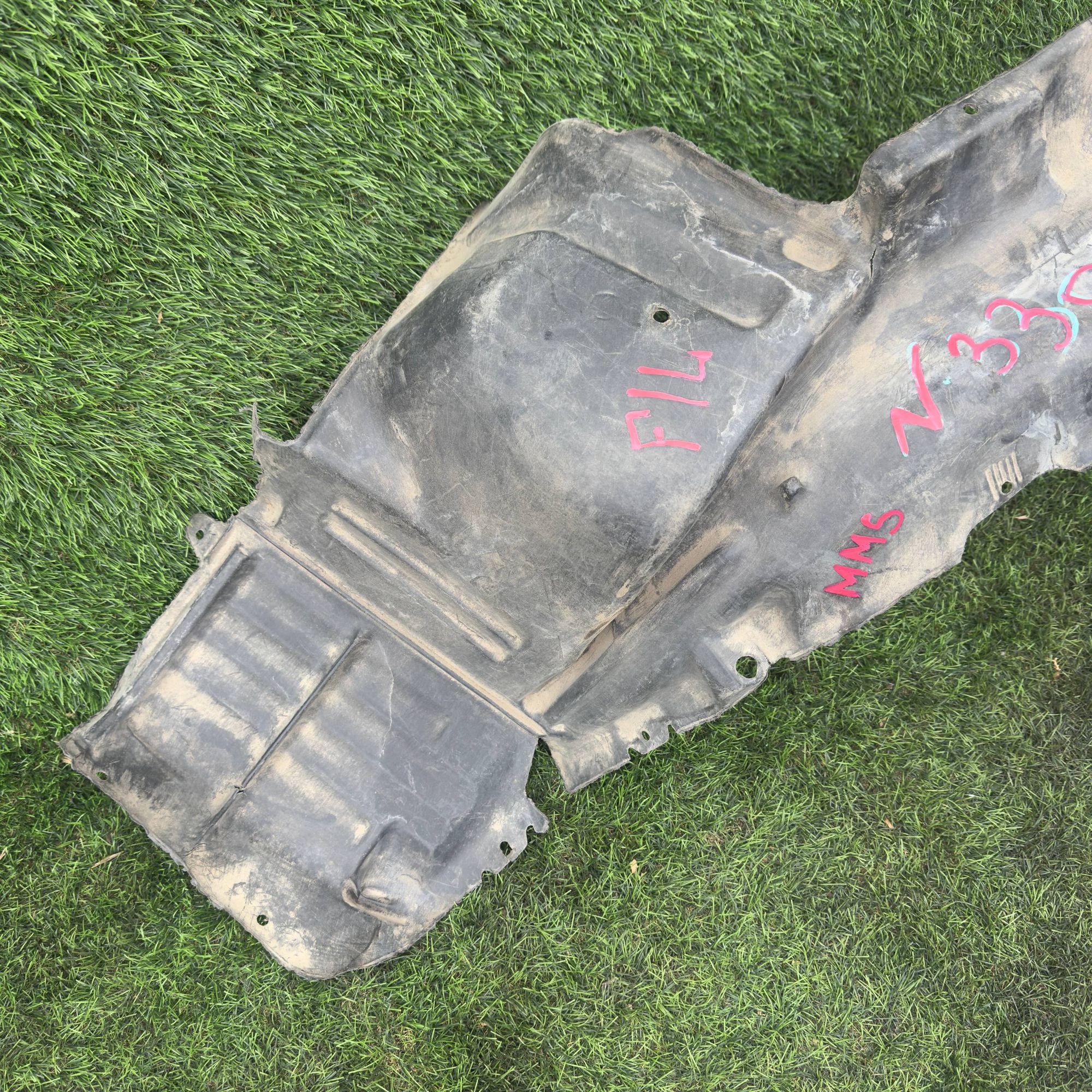 330 Подкрылок передний левый MITSUBISHI LANCER CEDIA, 3000 рублей, Невинномысск