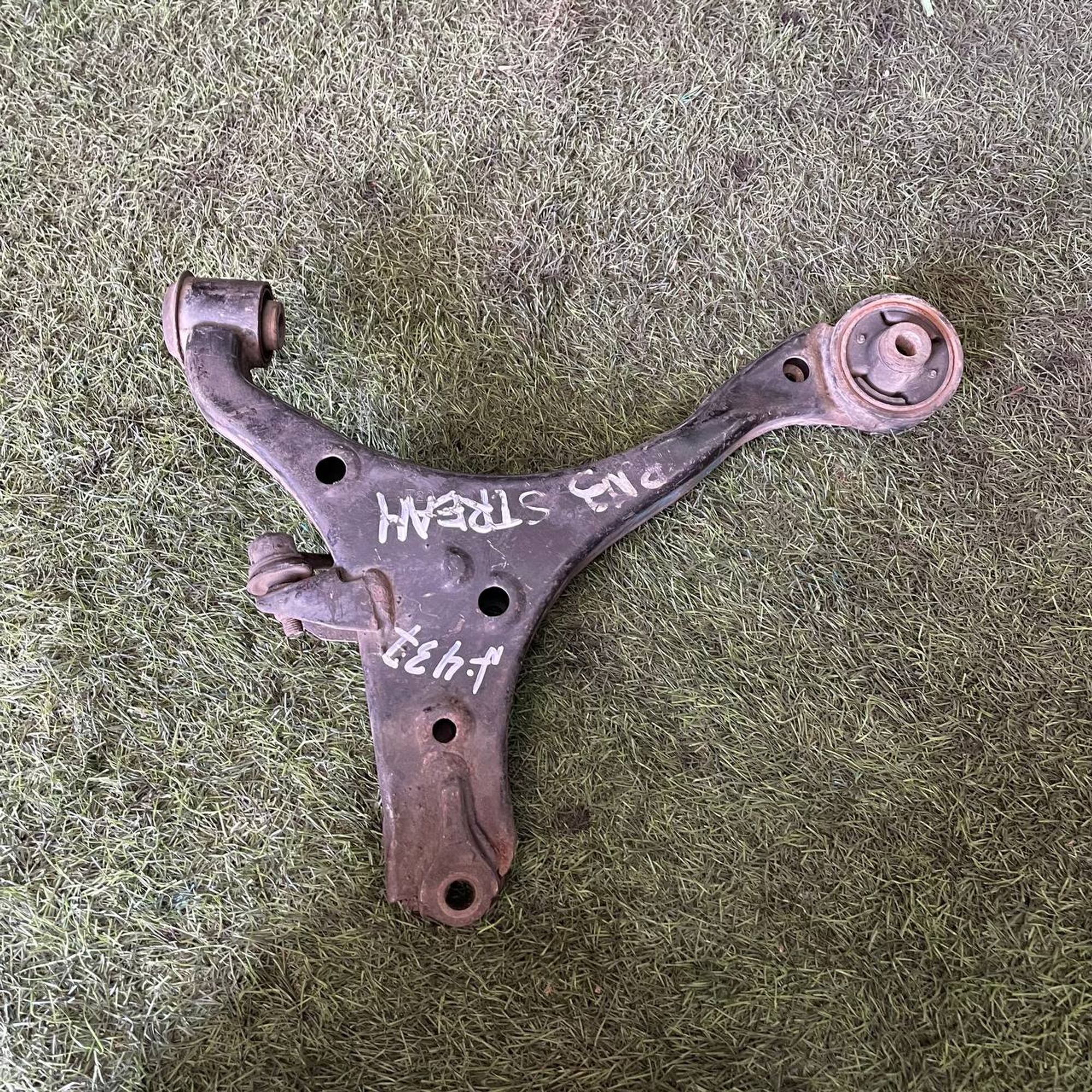 437 Рычаг передний правый нижний HONDA STREAM RN3, 1 рублей, Невинномысск