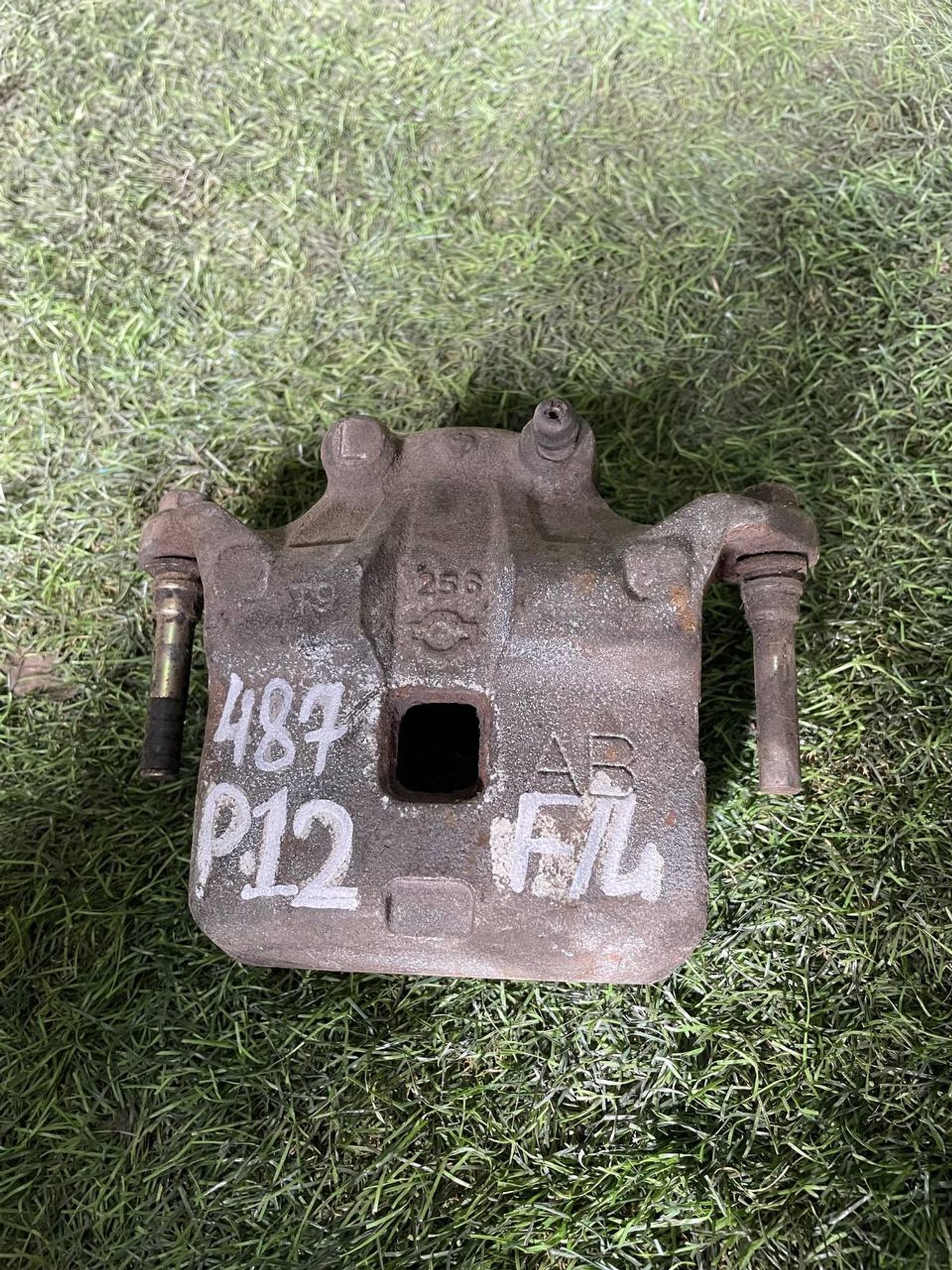 487 Суппорт тормозной передний левый NISSAN PRIMERA P12, 3000 рублей, Невинномысск