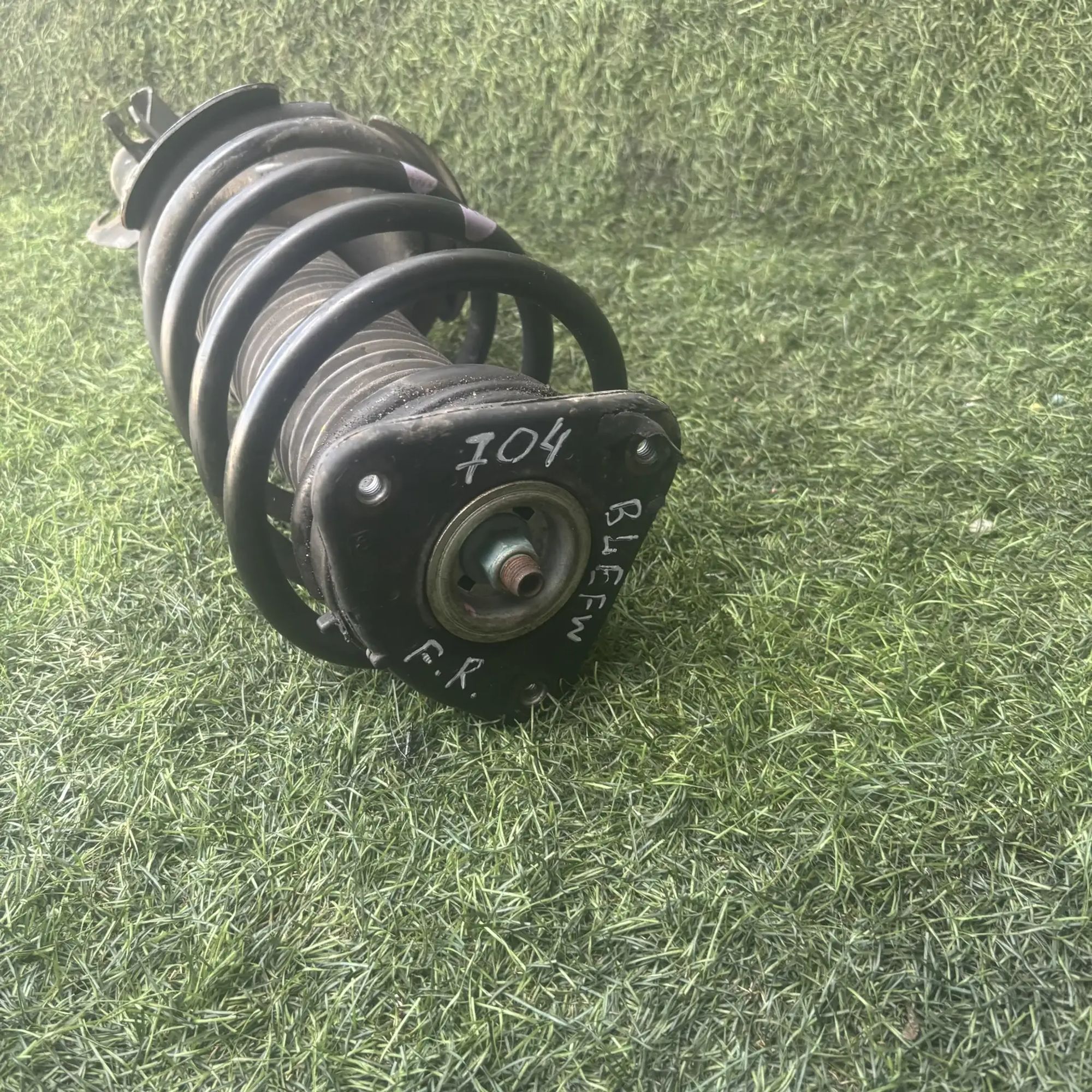 https://ycs.partsauto.market/partsauto-images/thmbs/userImages/772e461030aea93f4dbb6447c0f924d3/part/9928dbf1-407b-4ea5-96e8-d8567169fc83_1776864921163.jpg