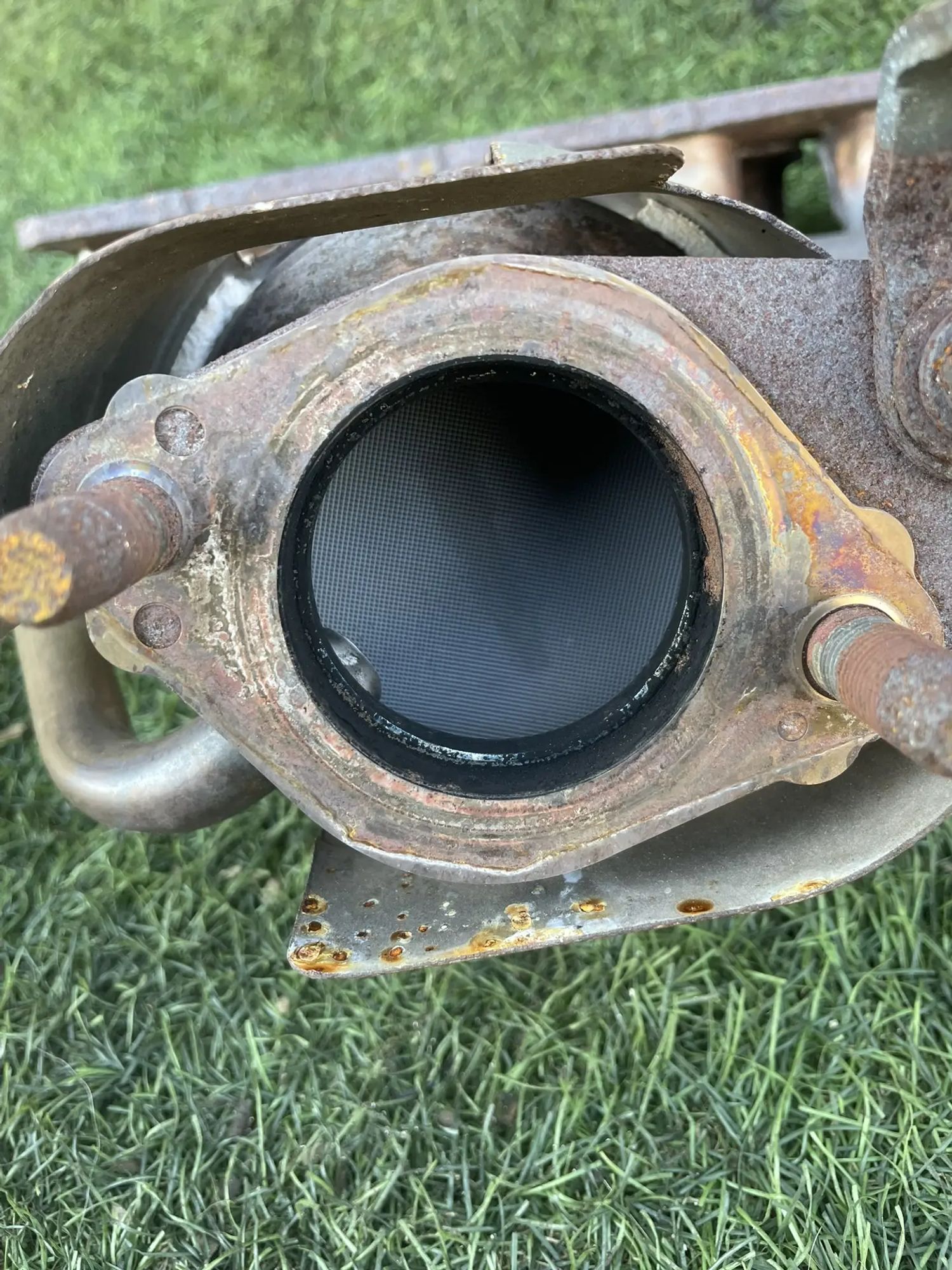https://ycs.partsauto.market/partsauto-images/thmbs/userImages/772e461030aea93f4dbb6447c0f924d3/part/99abb5d0-6aa1-4d1a-a0c9-d8122b4b7c1b_1776495009328.jpg