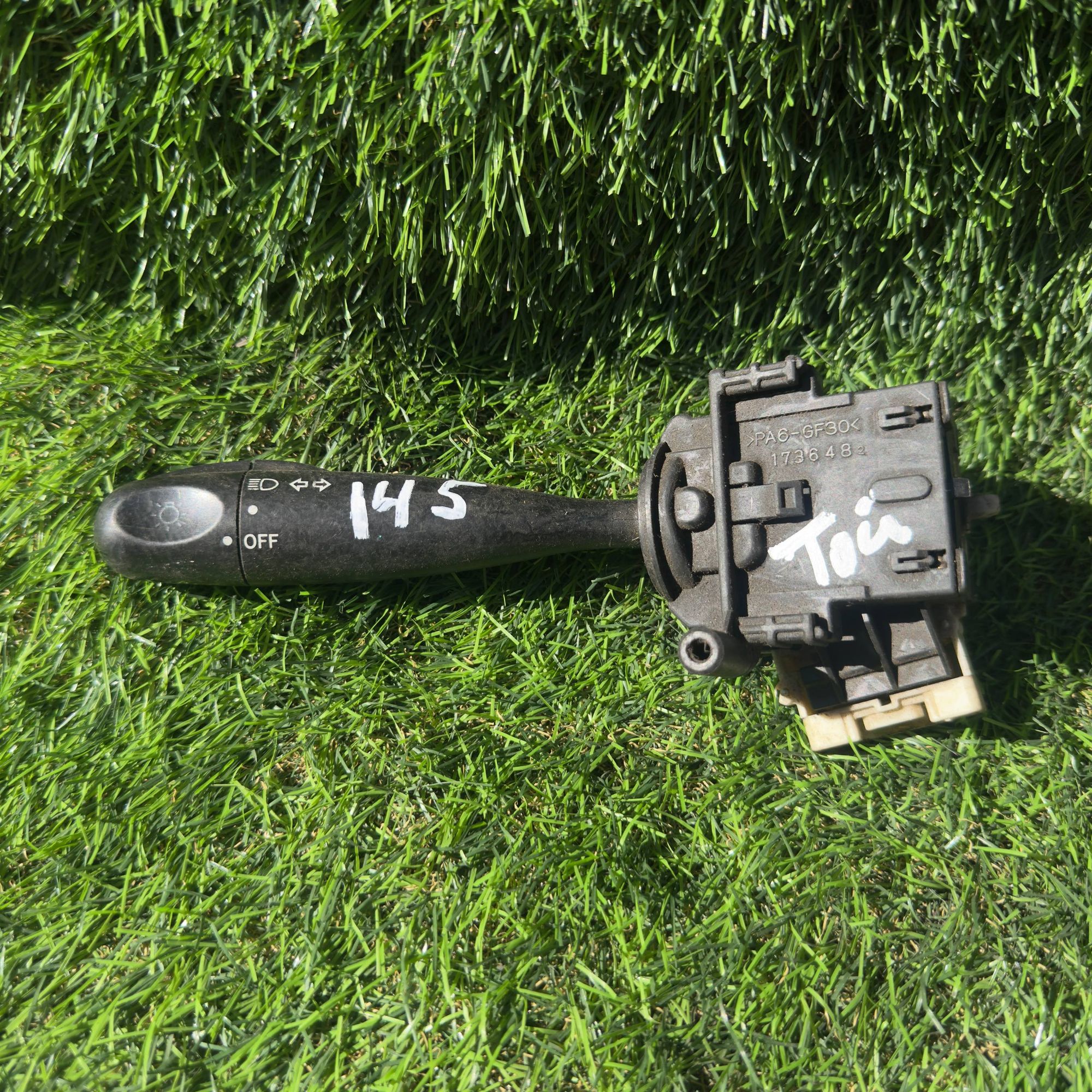 145 Подрулевой переключатель света Toyota, 1 рублей, Невинномысск