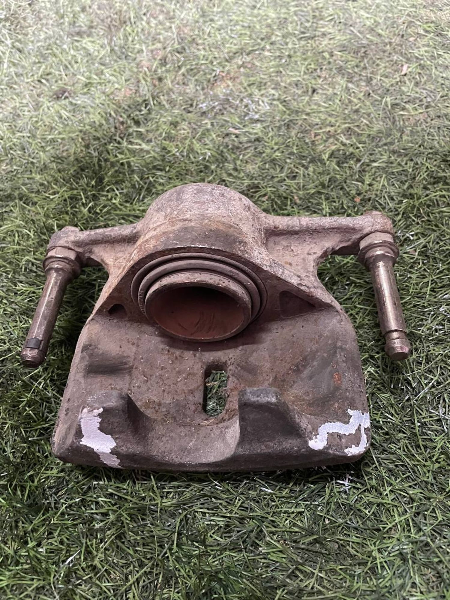 164 Суппорт тормозной передний правый TOYOTA VISTA SV30, 3000 рублей, Невинномысск