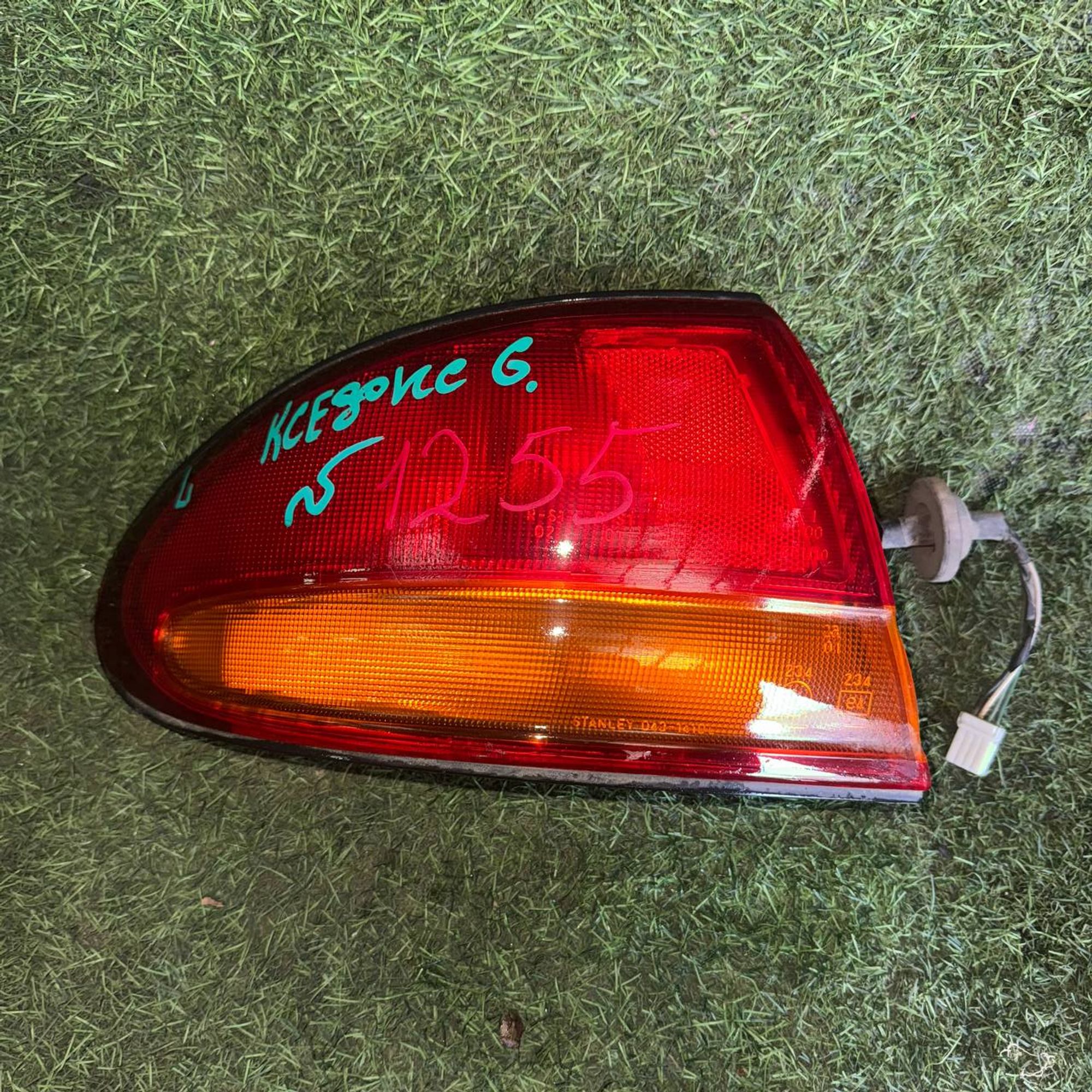 1255 фонарь задний левый MAZDA XEDOS 6, 3500 рублей, Невинномысск