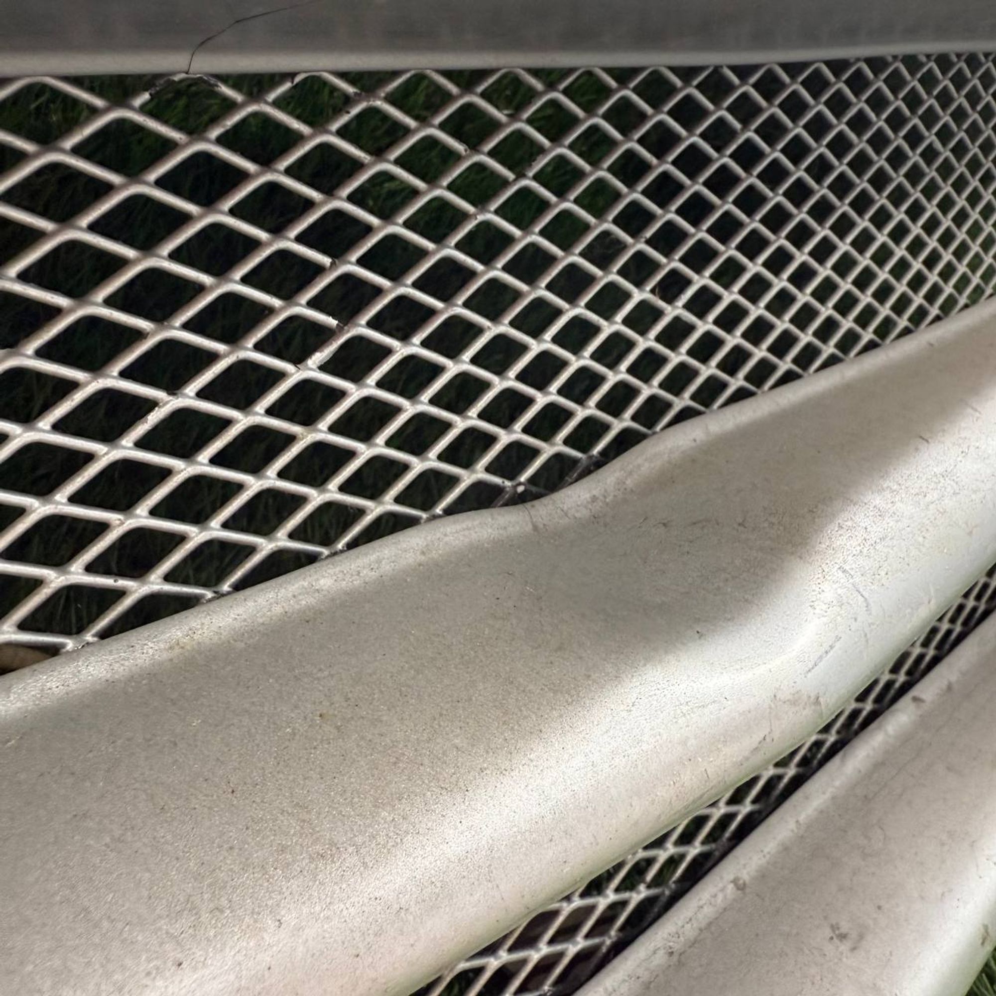 391 решетка радиатора NISSAN ELGRAND ATE50, 4000 рублей, Невинномысск